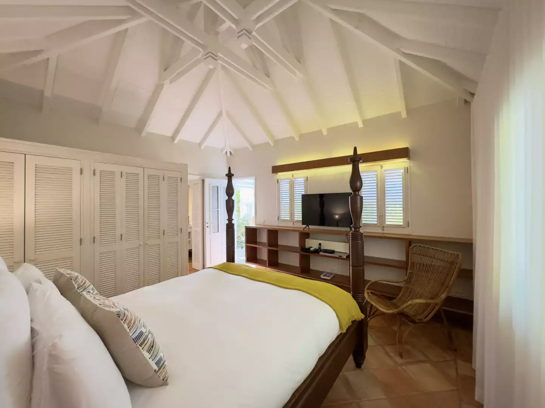 luxury-living-st-barts-villa-saint-barths-villa-rentals-xanadu-28.png
