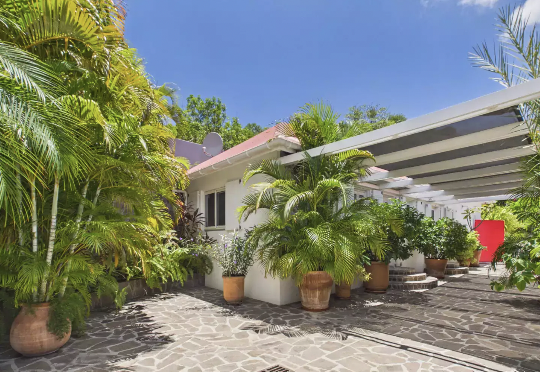 luxury-living-st-barts-villa-saint-barths-villa-rentals-xanadu-31.png