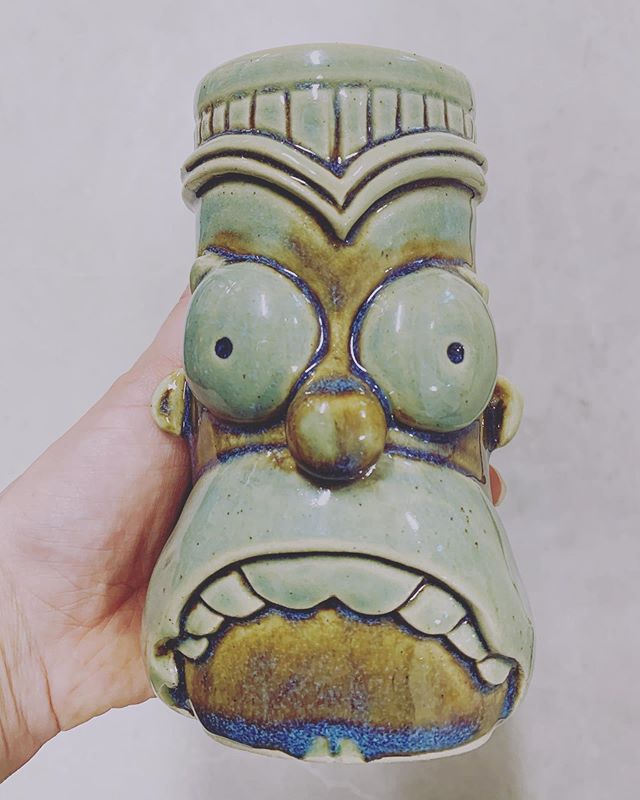 Newest tiki creation, ready to be shipped out for Christmas. . . . . .

#pottery #potter #pot #potdealer #ceramics #ceramic #keramik #supportlocal #modernceramics #local #handmade #potterylove #localartist #ceramiclicious #craft #picoftheday #artofth