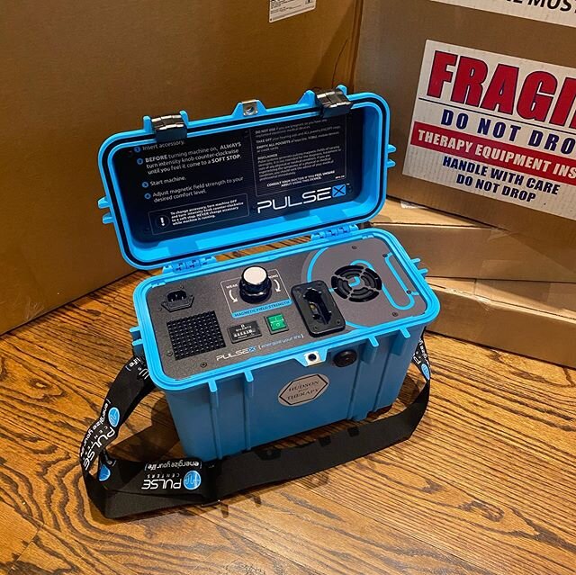 Just in! We are now renting this little machines for at home use during quarantine. Dm, email, or call us to get your little blue box today!!! -

#pemf #pulse #pulseequine #pulsecenters #hudsonpemftherapy #pemfhuman #pemfpeople #pemfdog #pemfcat #pem
