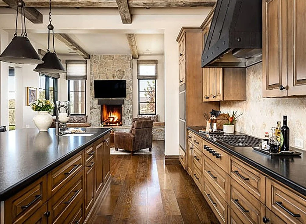 VictoriaKing-Kitchen-5.jpg