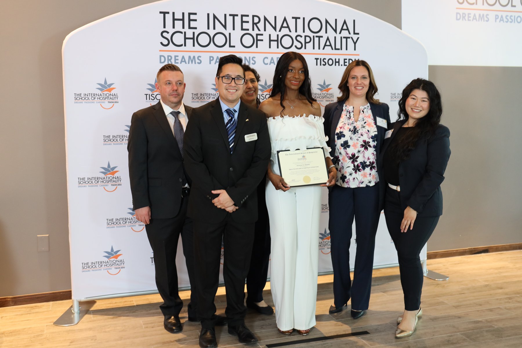 TISOHSpring2022Graduation-54.jpg