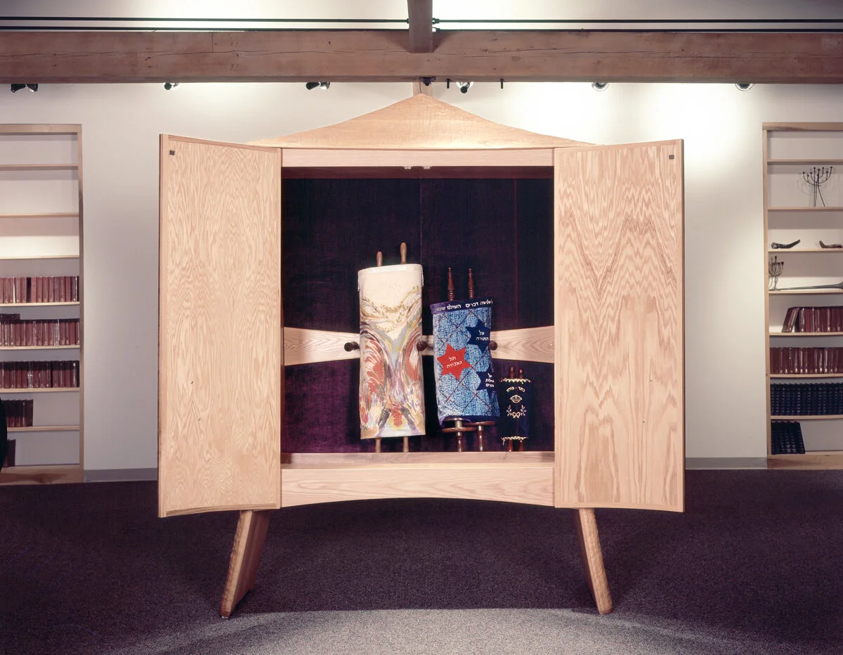 The-Mishkan-Ark-3.jpg