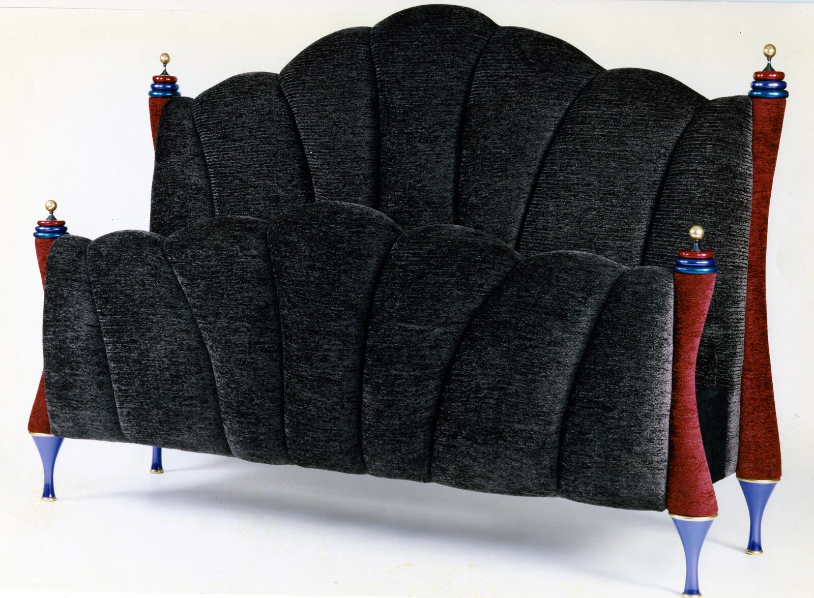 The-Royal-Bed-King-Size.jpg