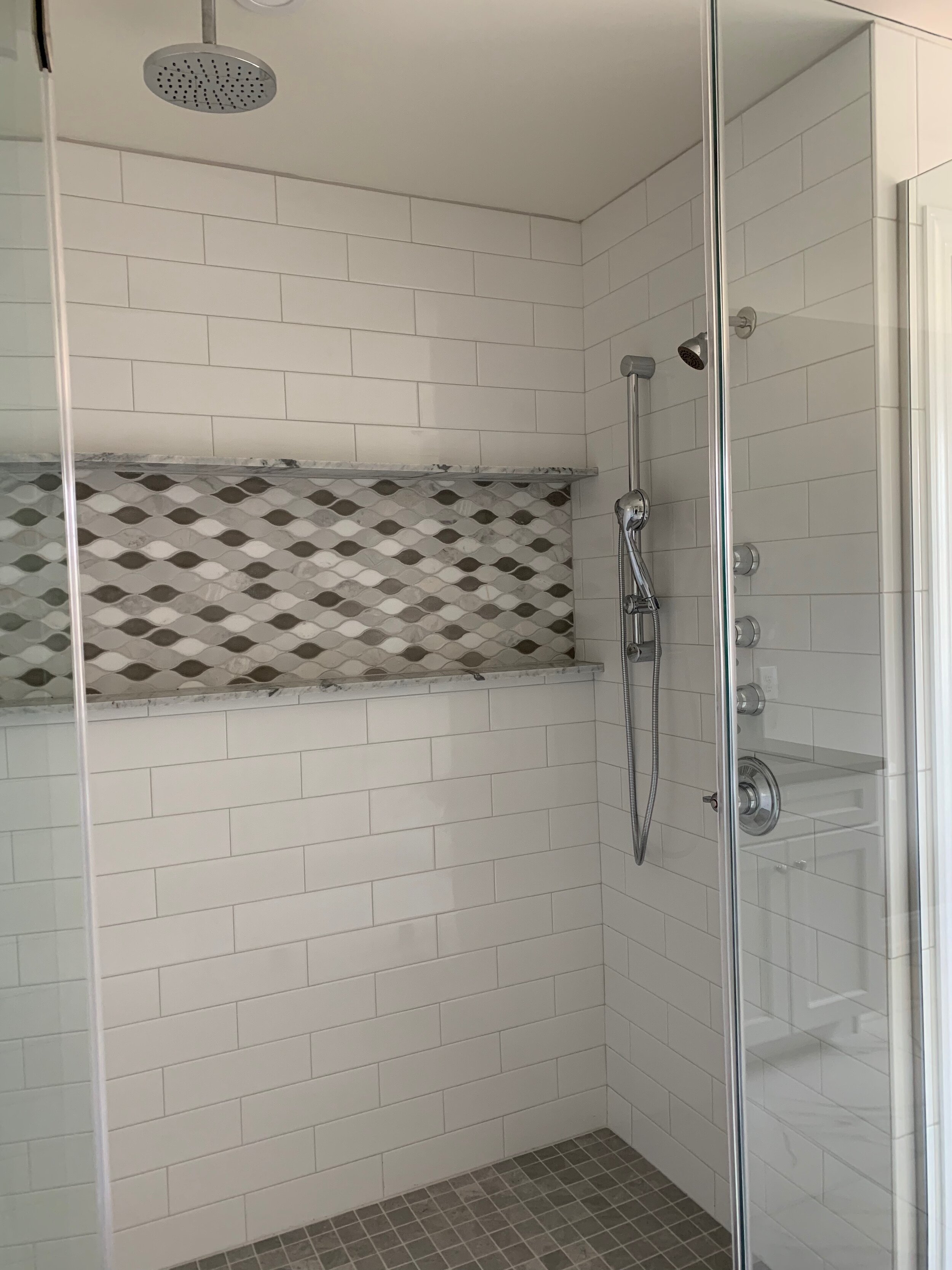 Upgrade - Large Shower Niche