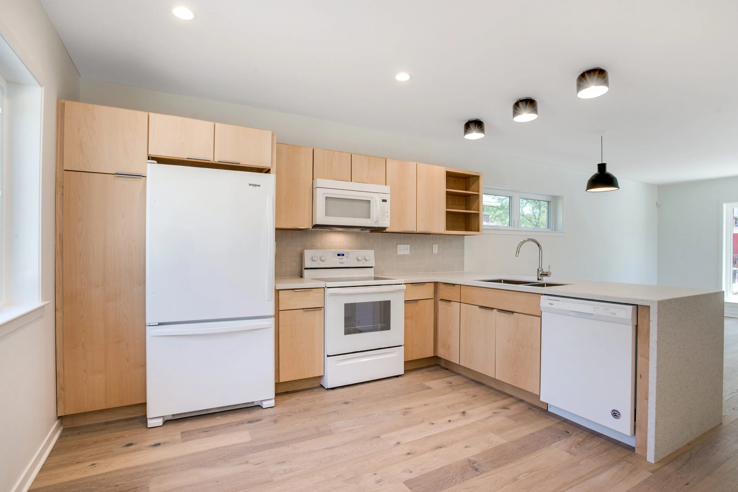 65 Mt Vernon St Detroit MI-print-002-002-65 Mount Vernon0003-4200x2803-300dpi.jpg