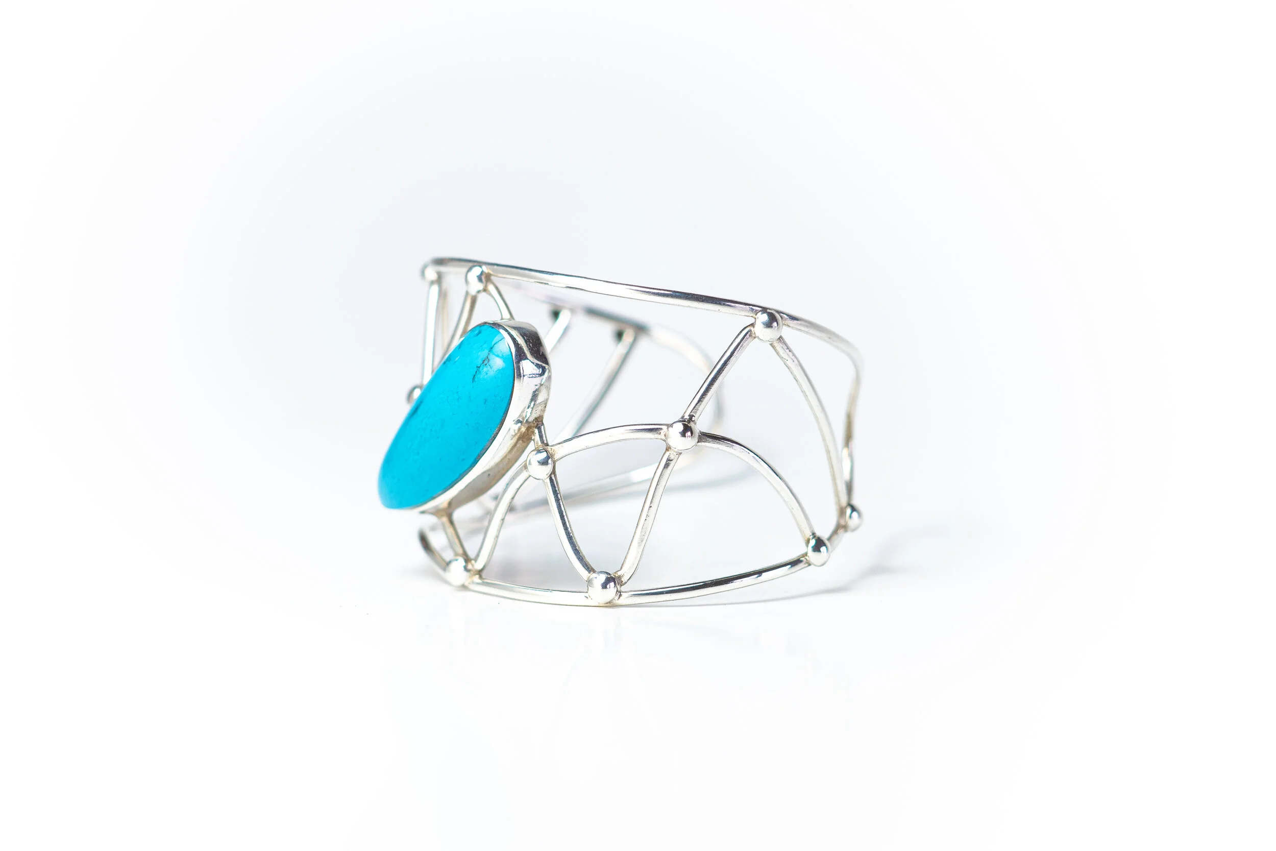 8C7FC48A-07AD-4D46-9205-DB88F33F5B1B