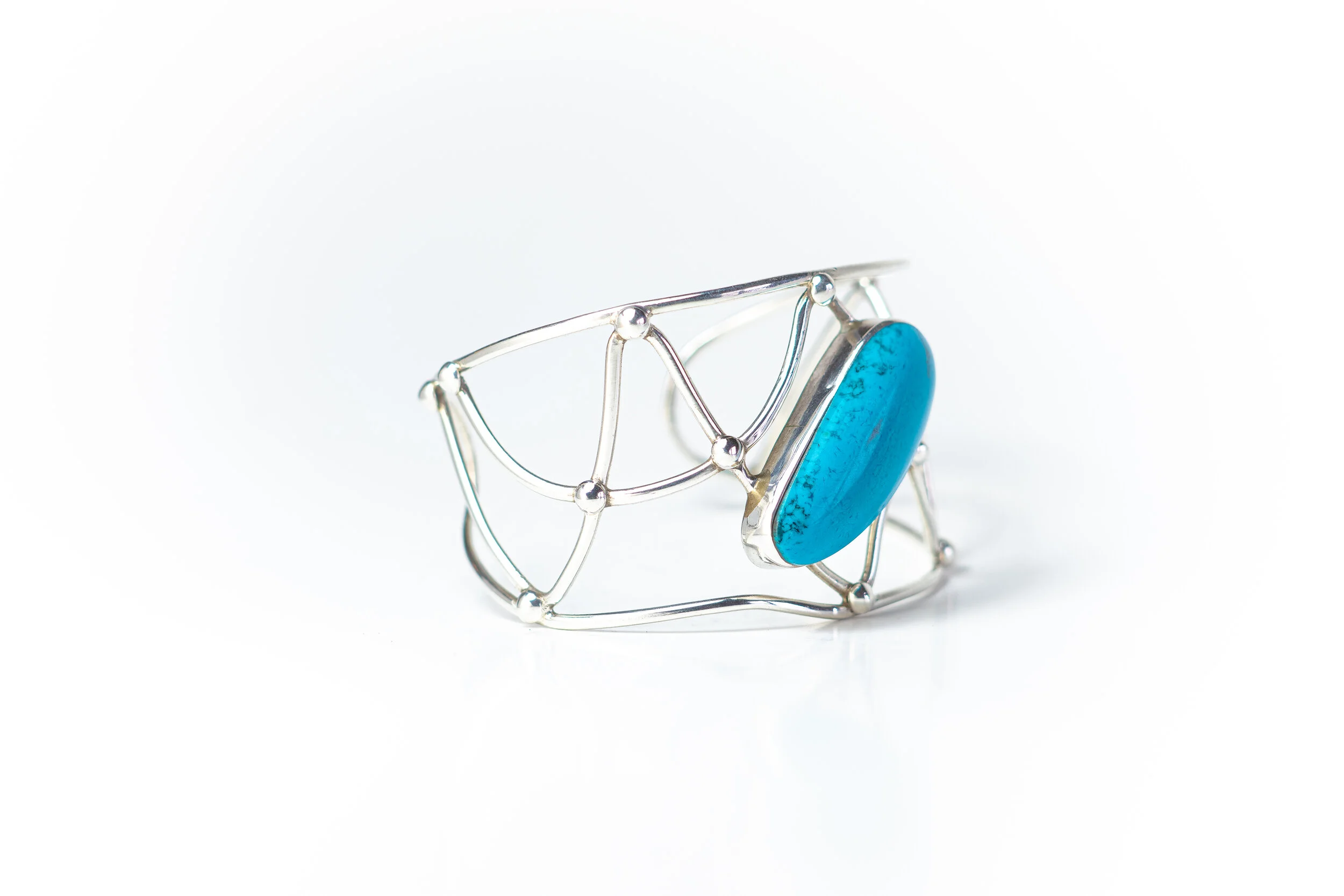 28550FA7-4BA7-4A34-9304-CCBFF01B3366