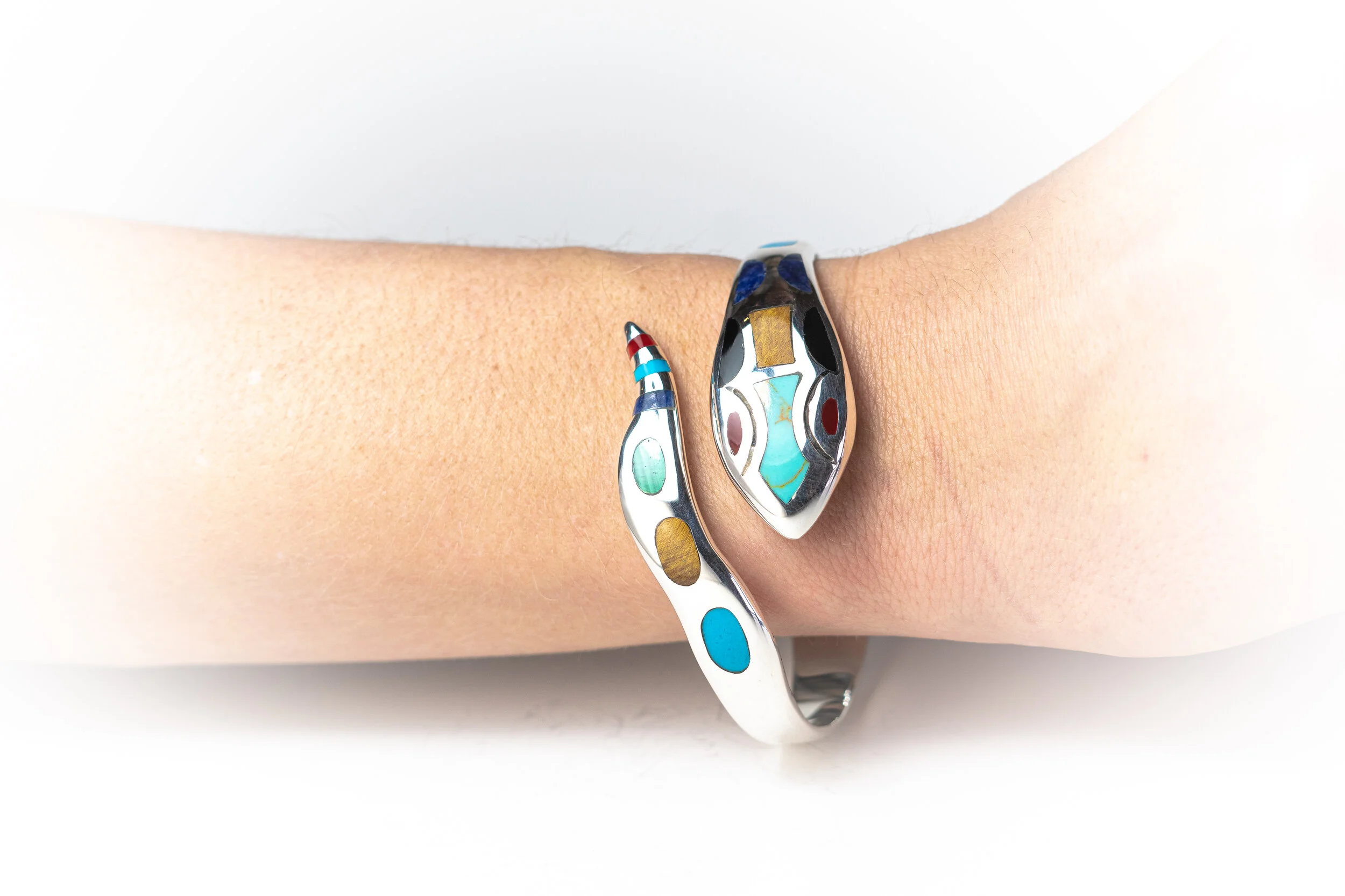 67048CBE-81DC-440D-8681-1539A9251599