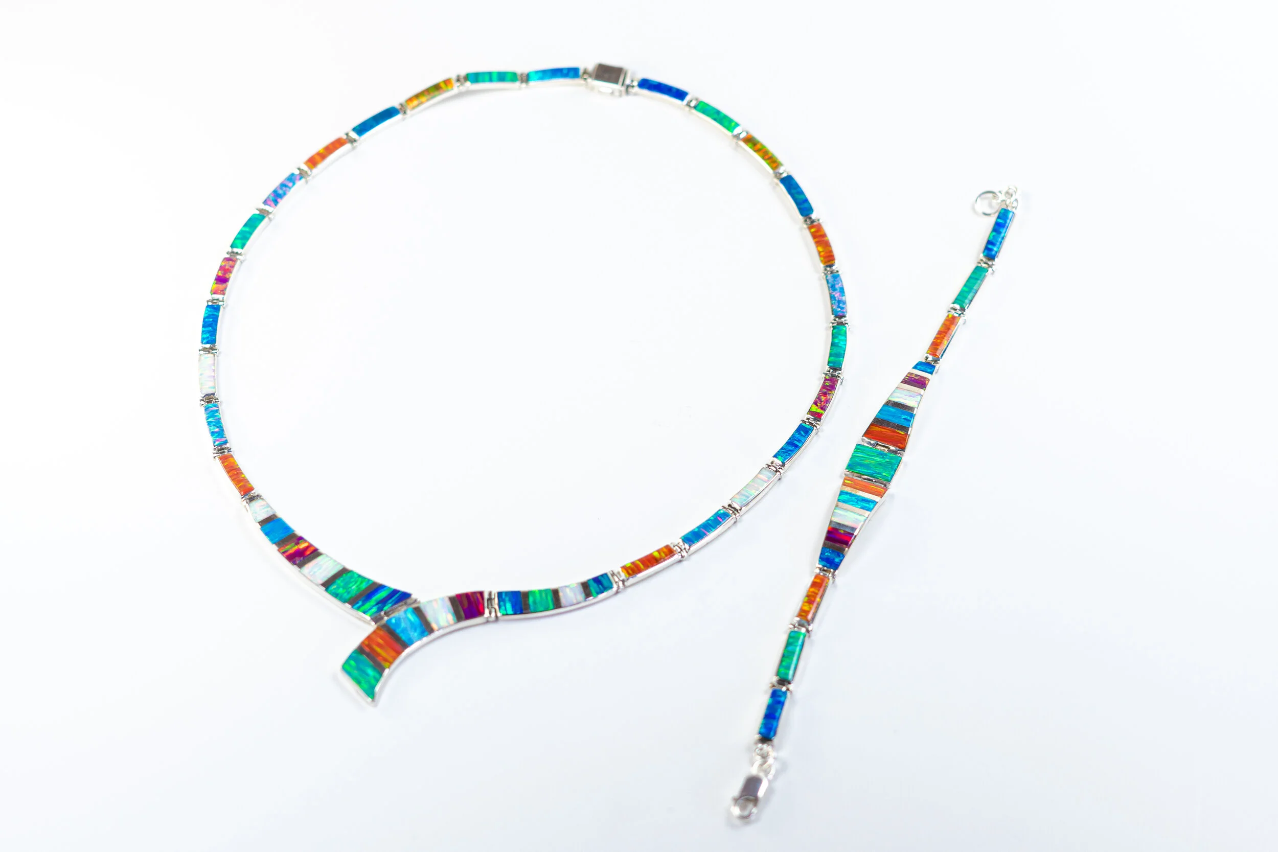 5D5323DC-2E3C-49A2-A360-E973D832E344