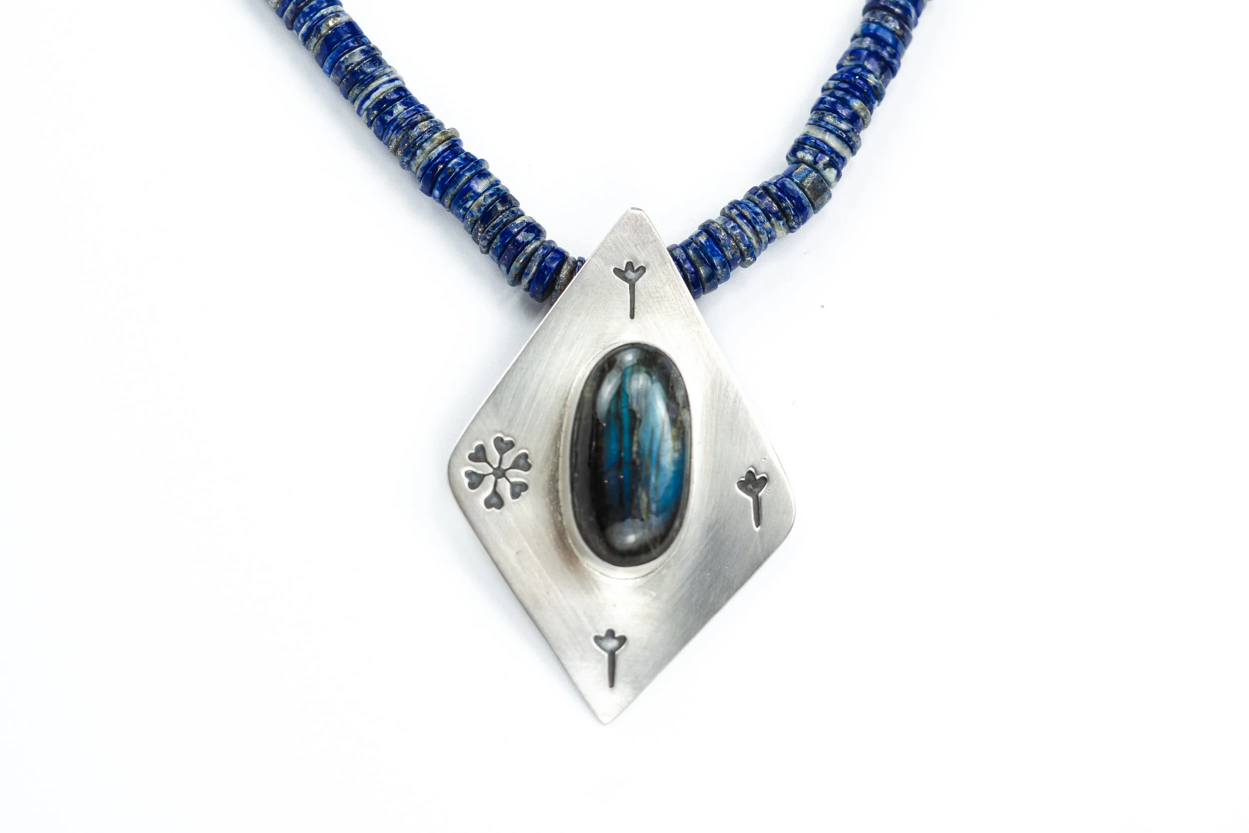 96CF3F33-8EE7-4E48-AEDF-BF7BEFEC9D7A