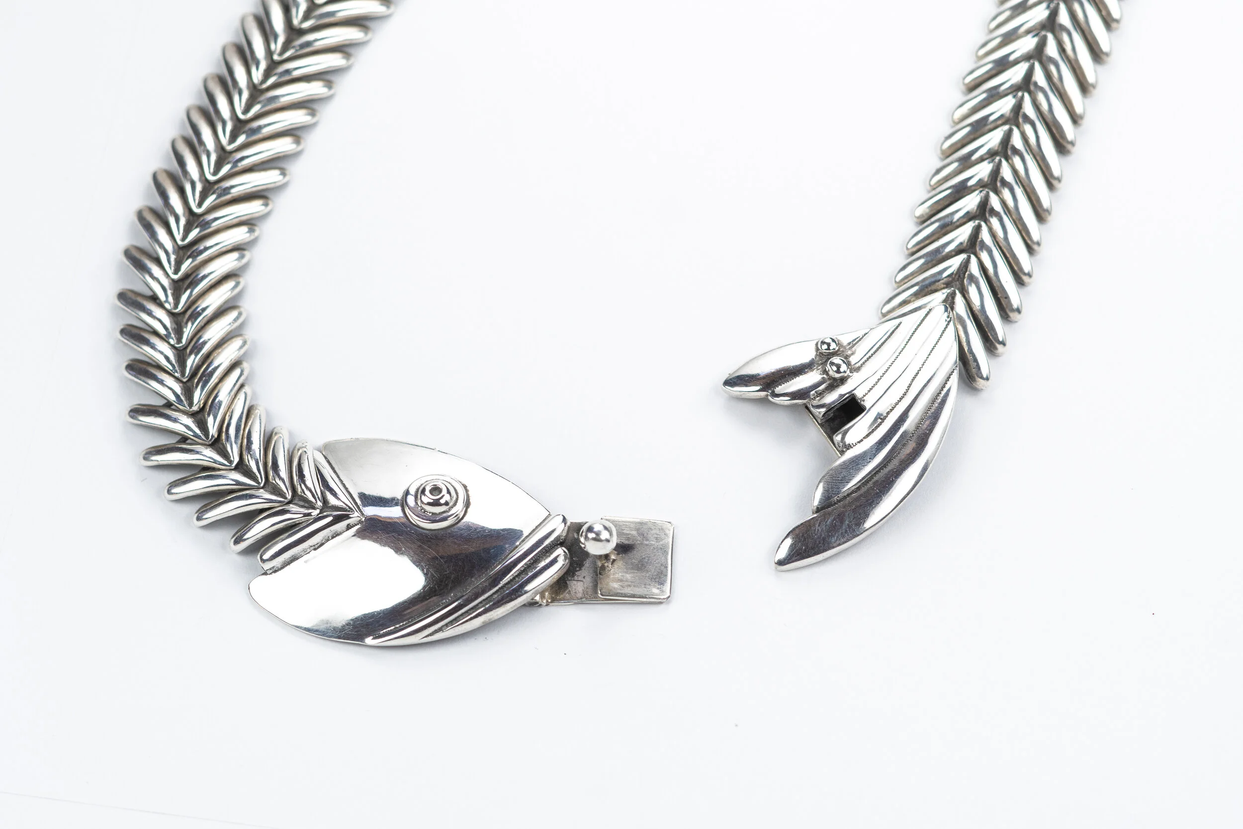 B90FDFE9-A246-4B2F-BB1A-2B0FE9938EF8