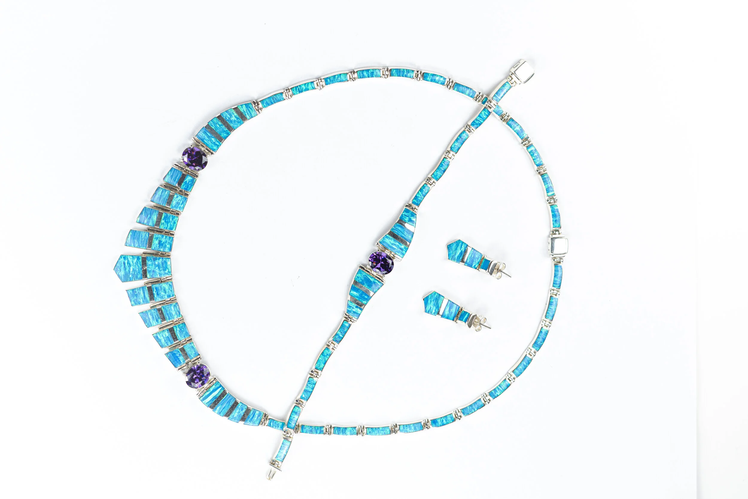 C30E6763-9D7D-4259-A269-90A479FB7FF9