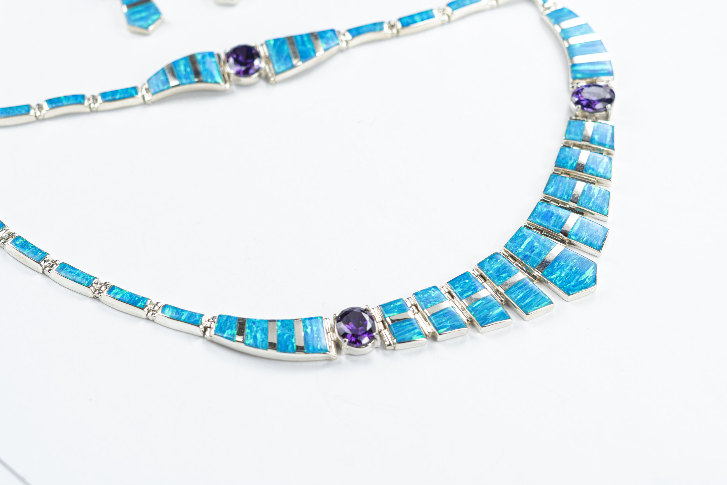 94BC8A2B-129C-4512-8DE1-4B57C3F31D24