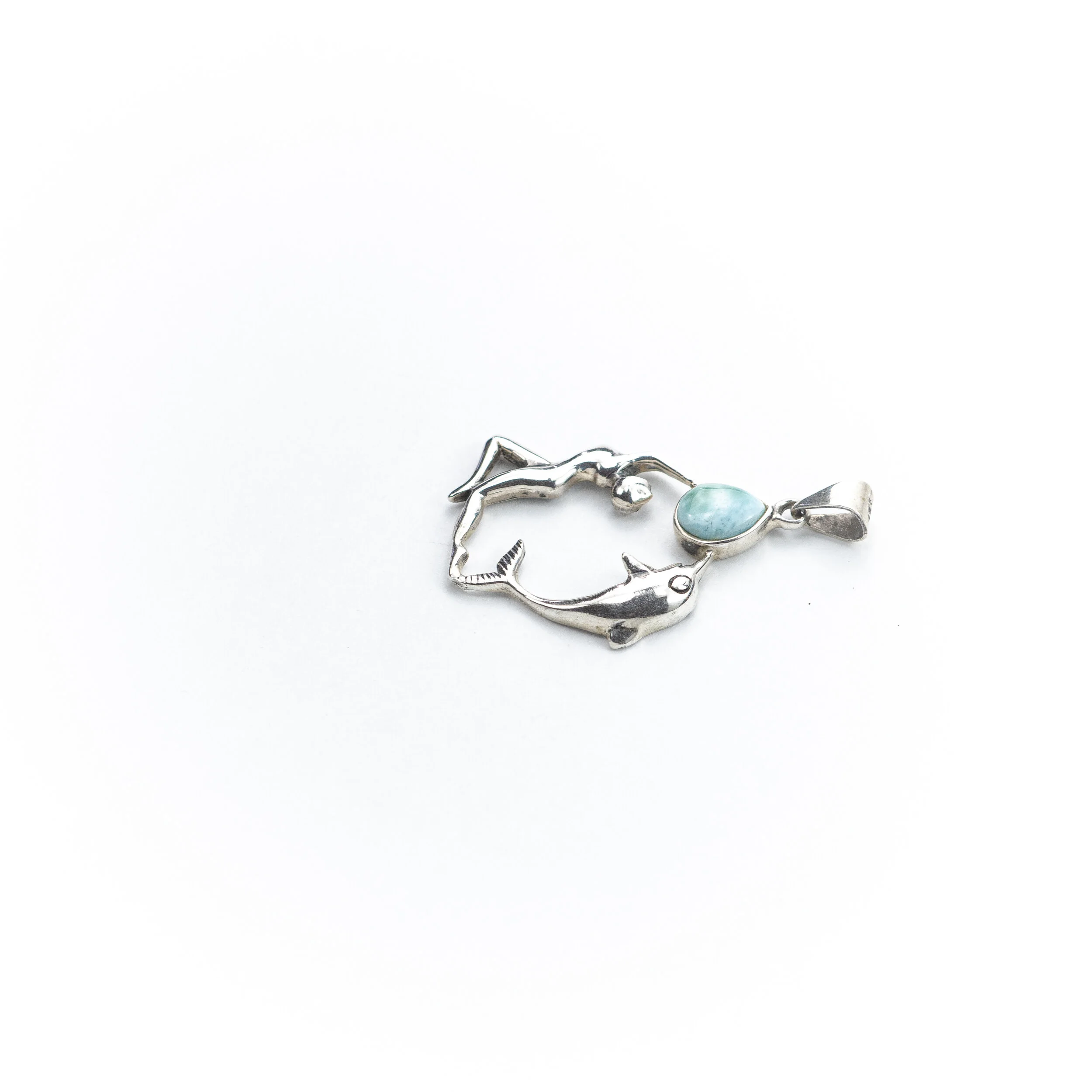 41B4276F-AD73-49FF-800E-5D88261E1D8B