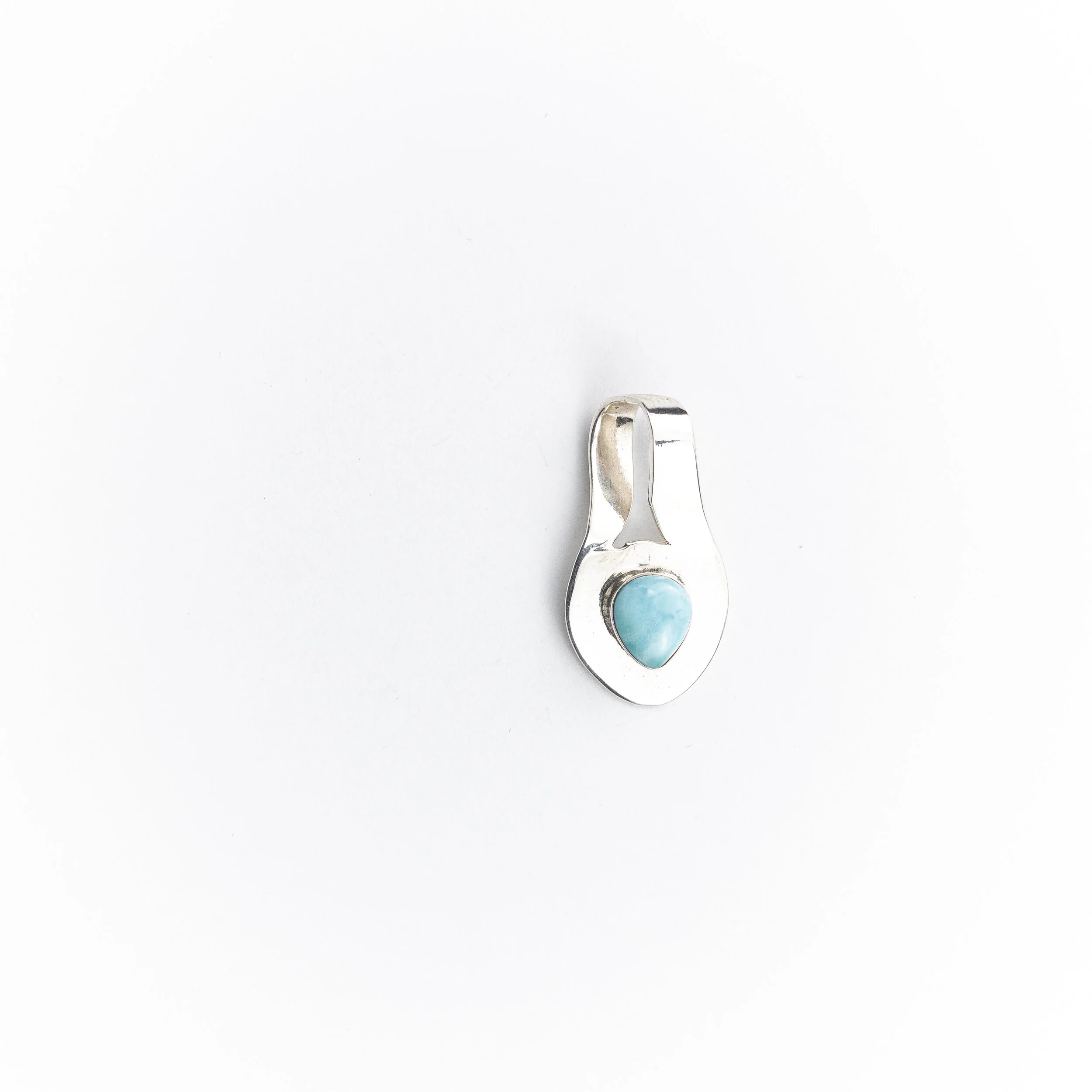 3375745E-8247-4B21-BBFE-48C0AC658A3A