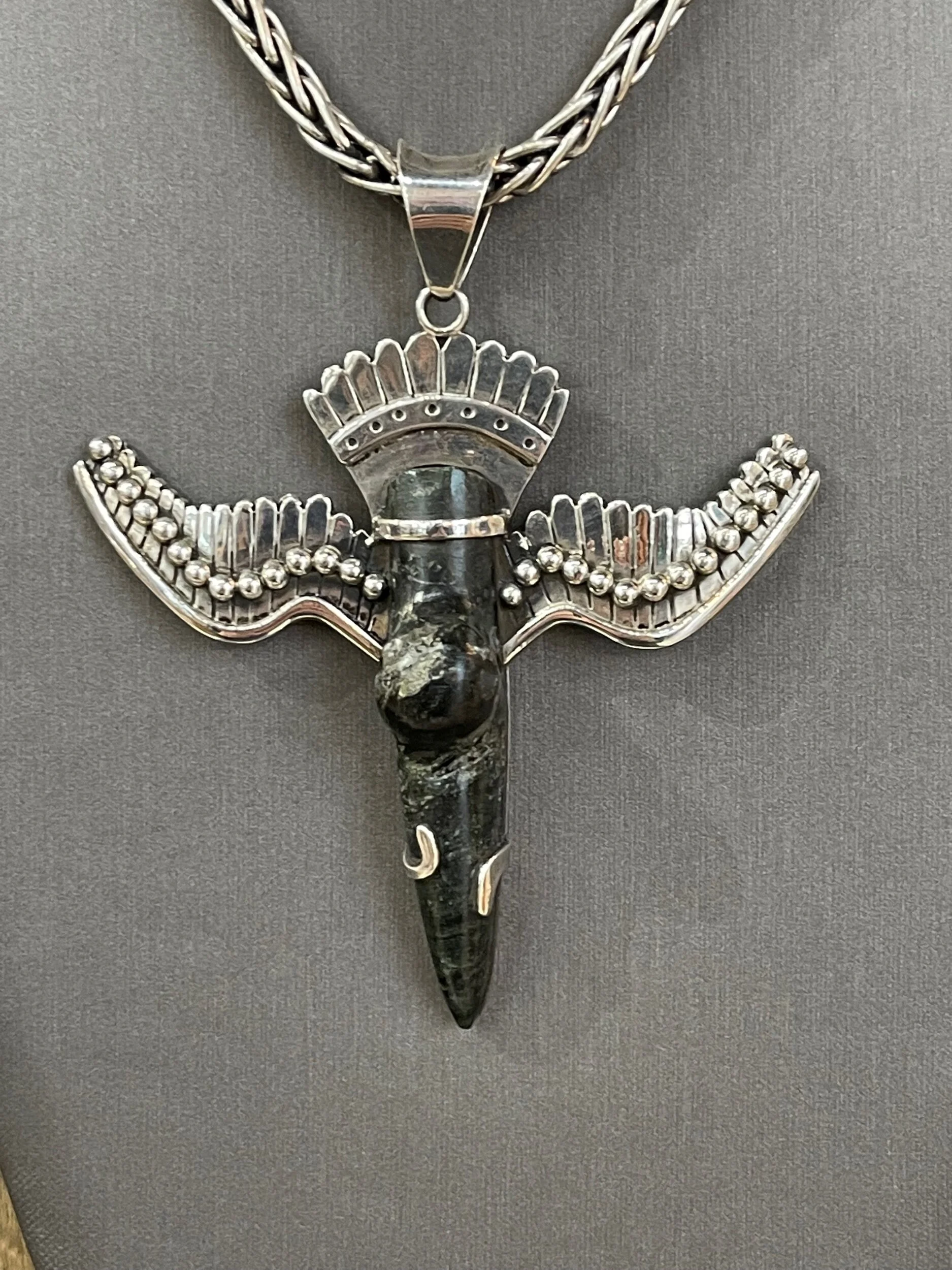 EB203113-9538-4D06-B0C8-8B3B865F423D