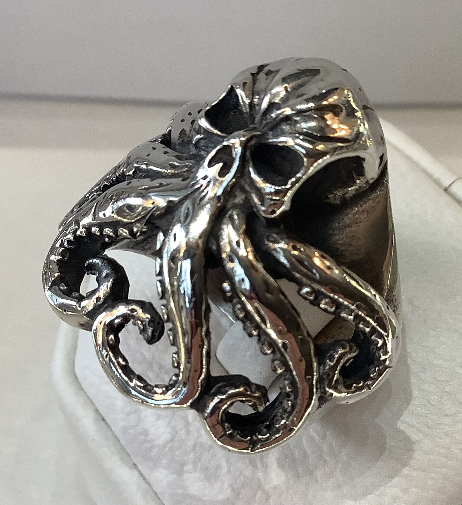 AAC245F2-B2B4-471F-9C7B-1297E0B28E62