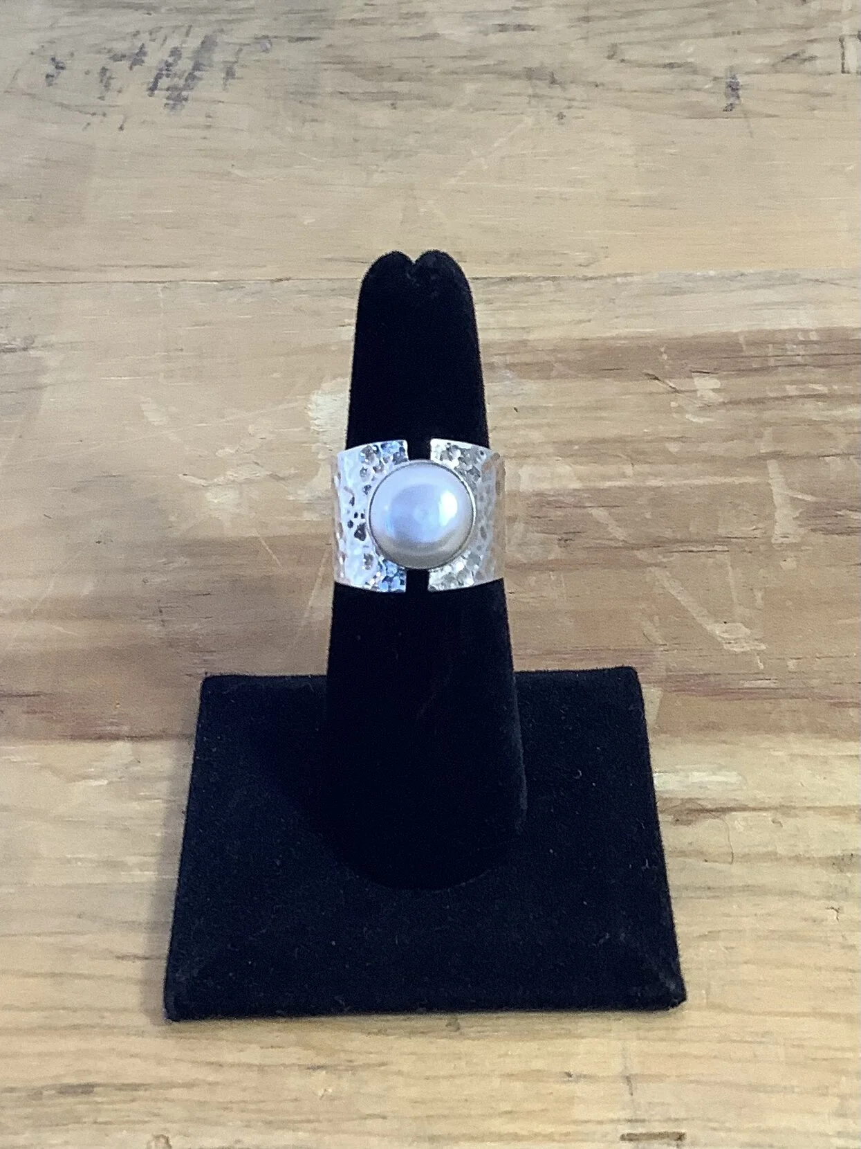 3C65CE25-AD41-4E94-B64D-29CACB8C9FAF