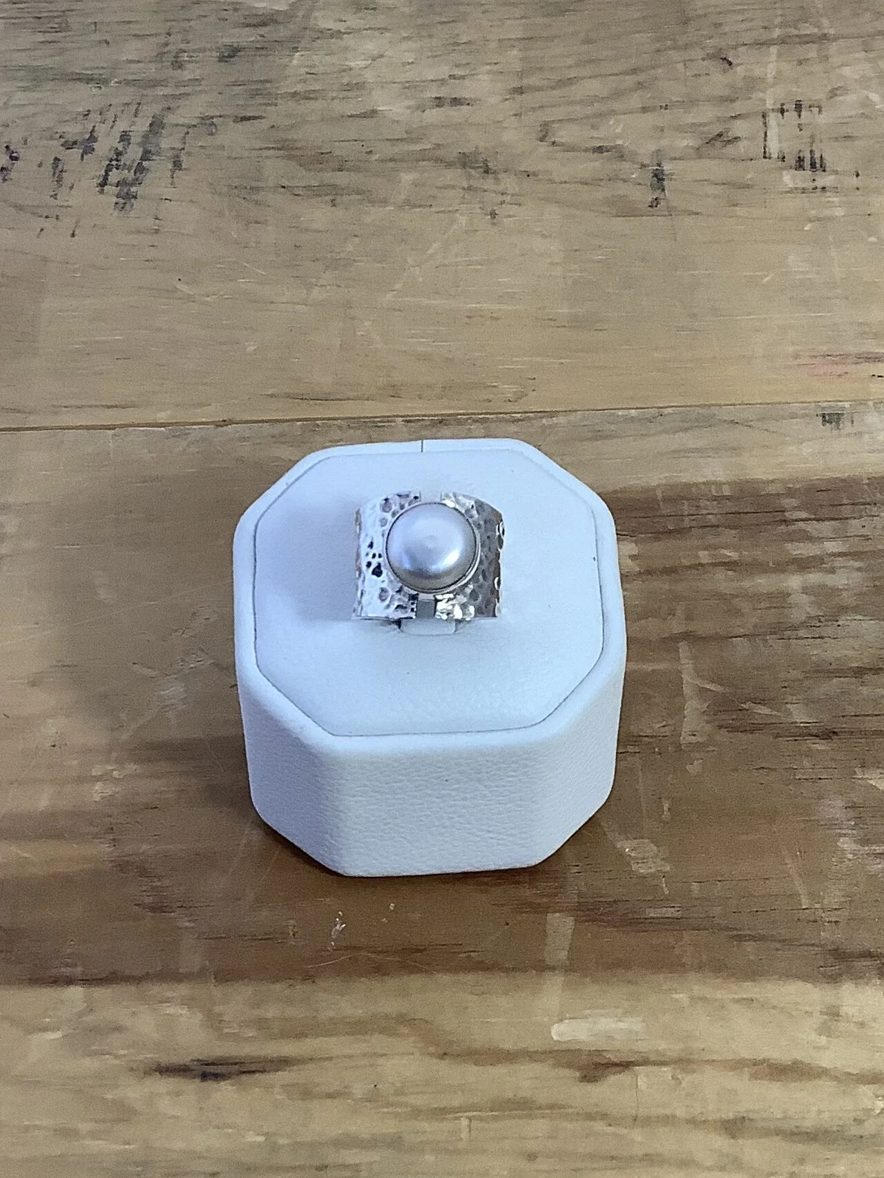 F0628962-BDE4-4BFB-AAA0-071294FD5179