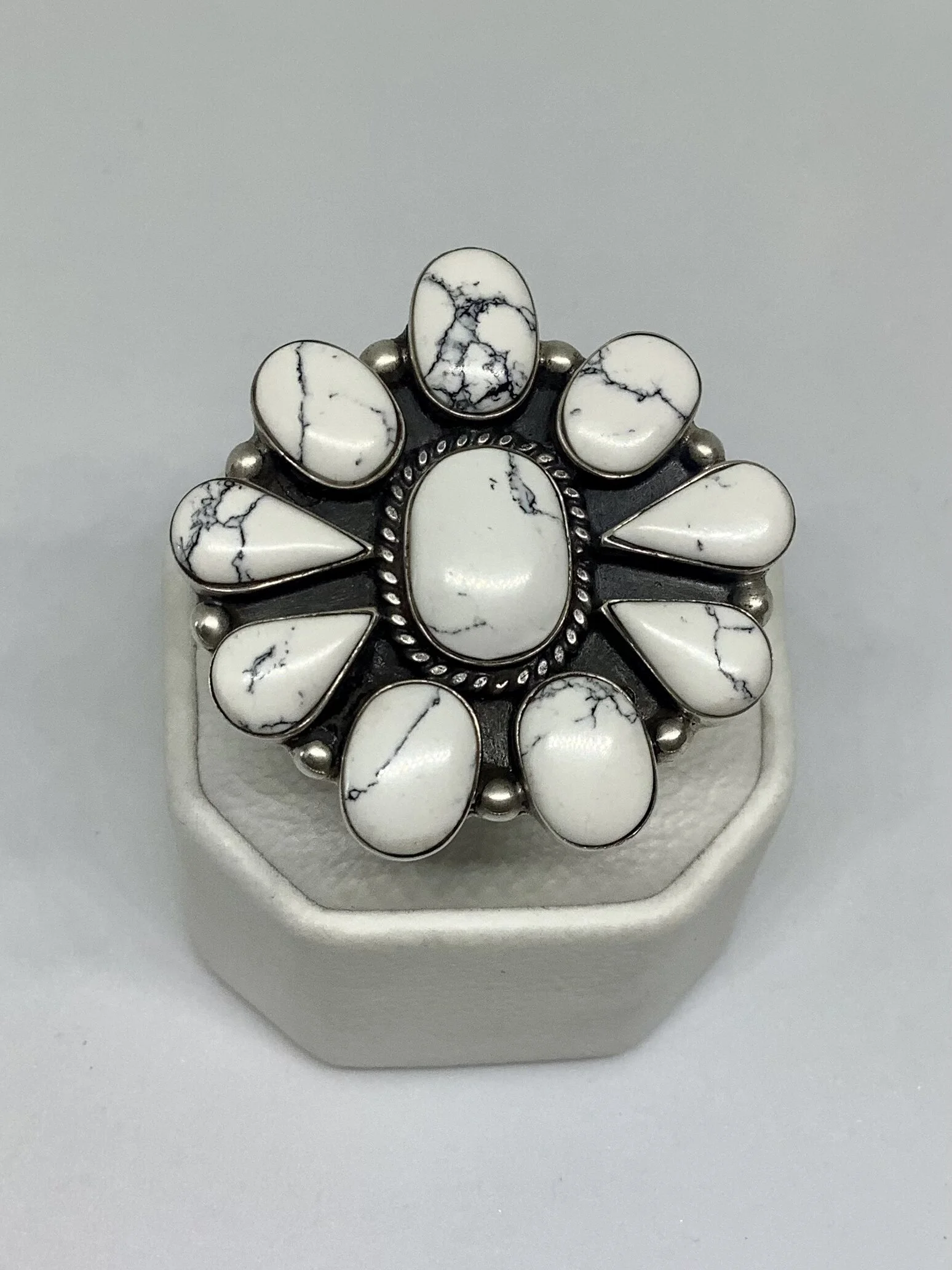 4B75A845-5DB4-4EA9-92C0-F2BDD562999B