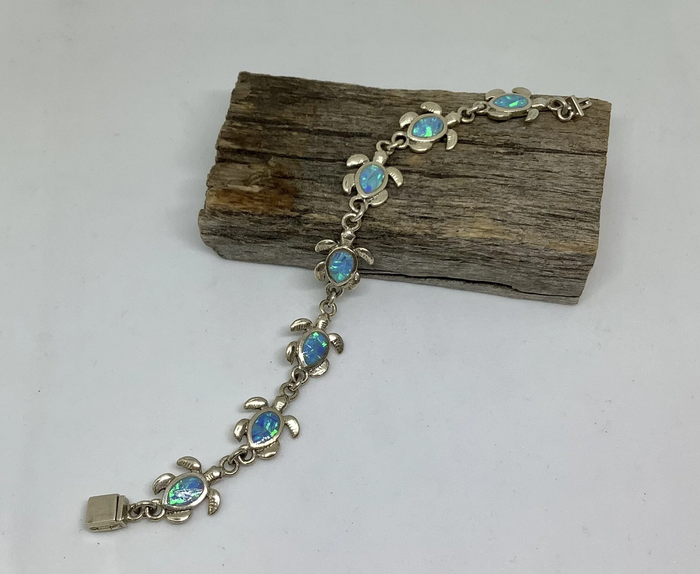 DA810FBB-DE7D-48E4-97F8-0DC68C50F508