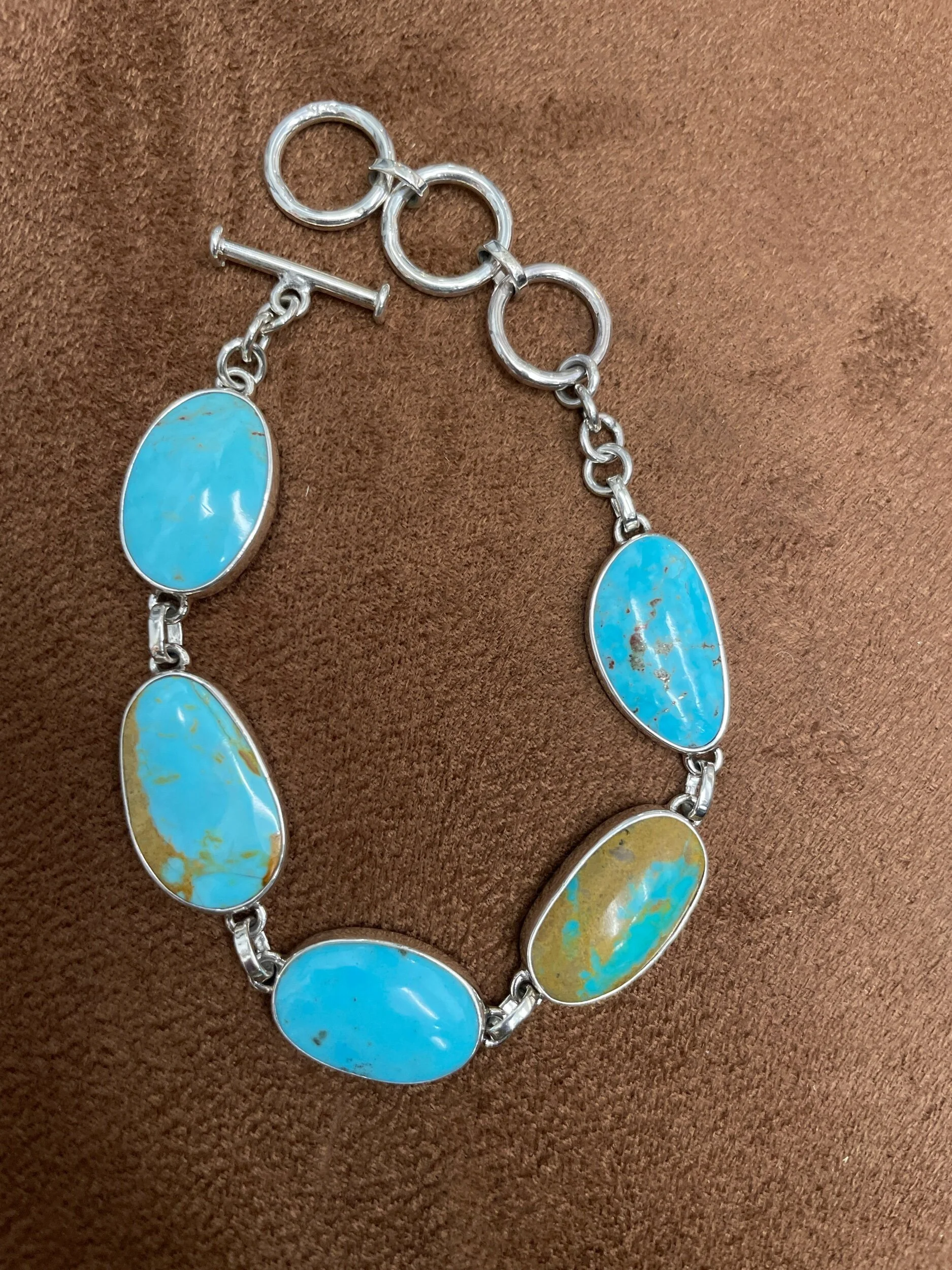 737C4167-C4A3-4A98-BC6E-92D3B60C34D6