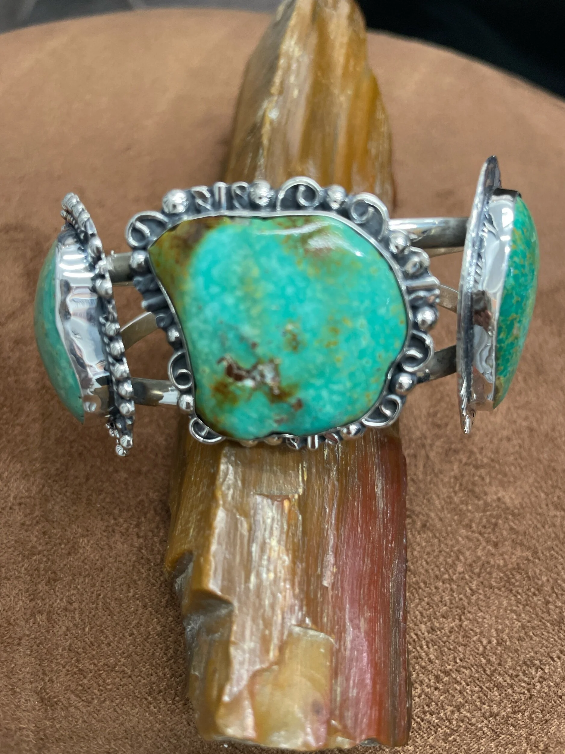 37D1D0F7-2D46-4A5C-8331-DCD0F6985F5B