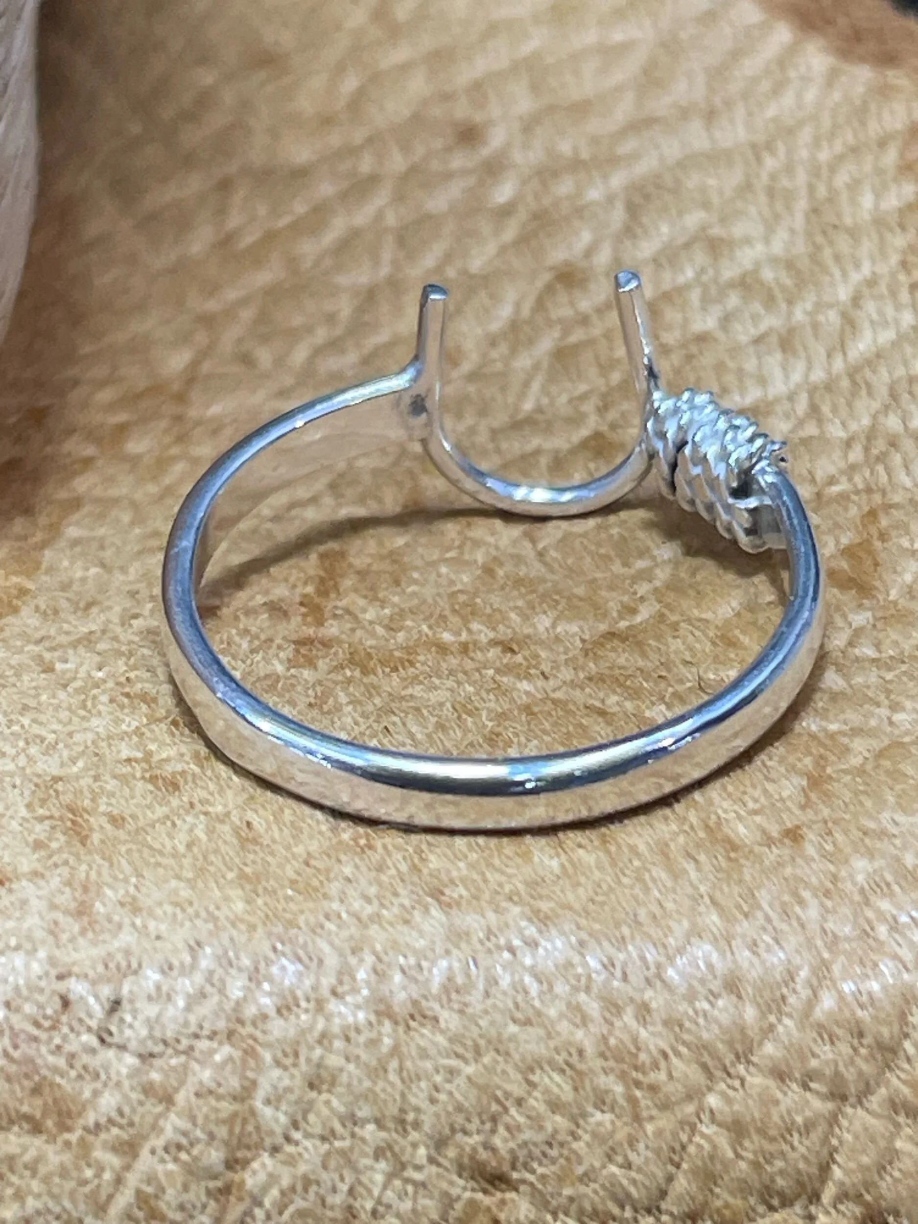 EE5F69E2-6D7F-4247-A4C5-ED5DAABA48EE