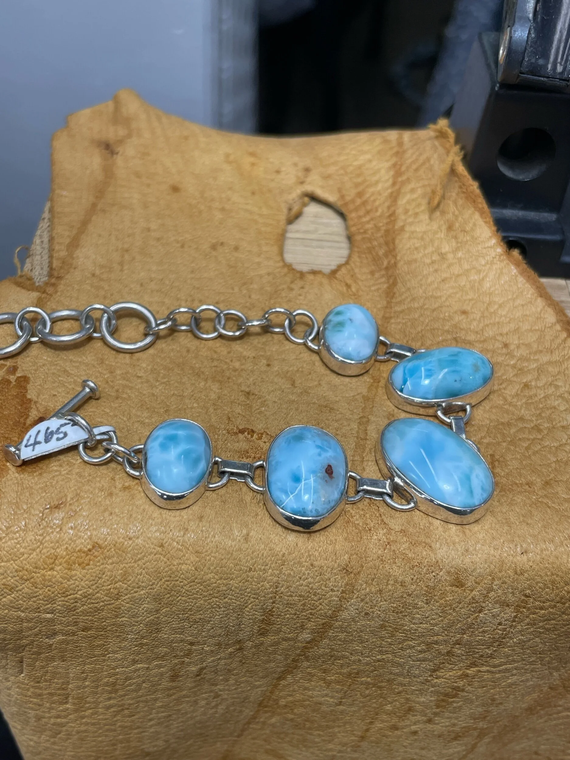 30178BA0-4BB7-47F4-A6C7-3A8D1014F398