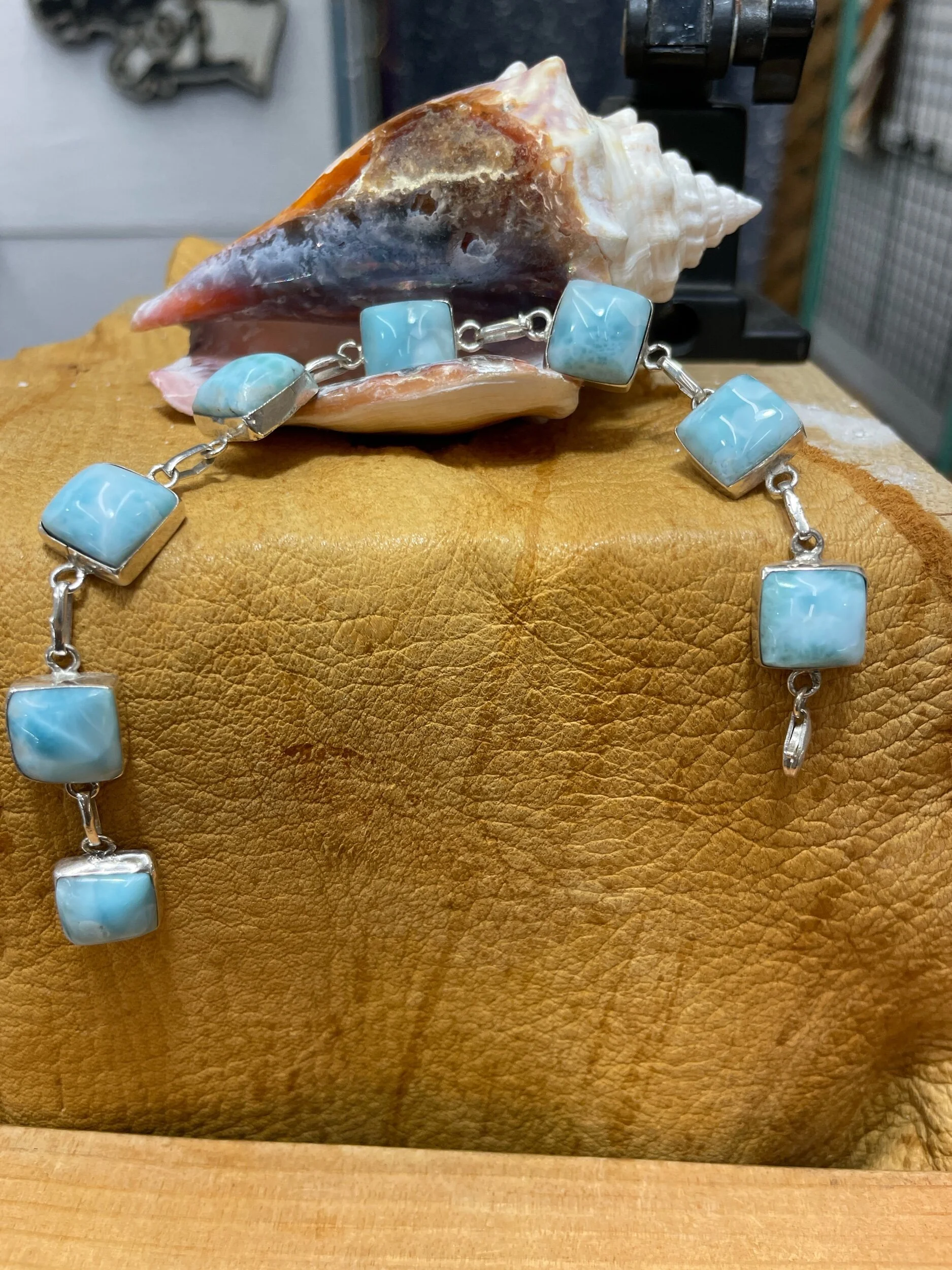 BF4D7EAF-E434-4997-BD9B-631ED0BB1C64