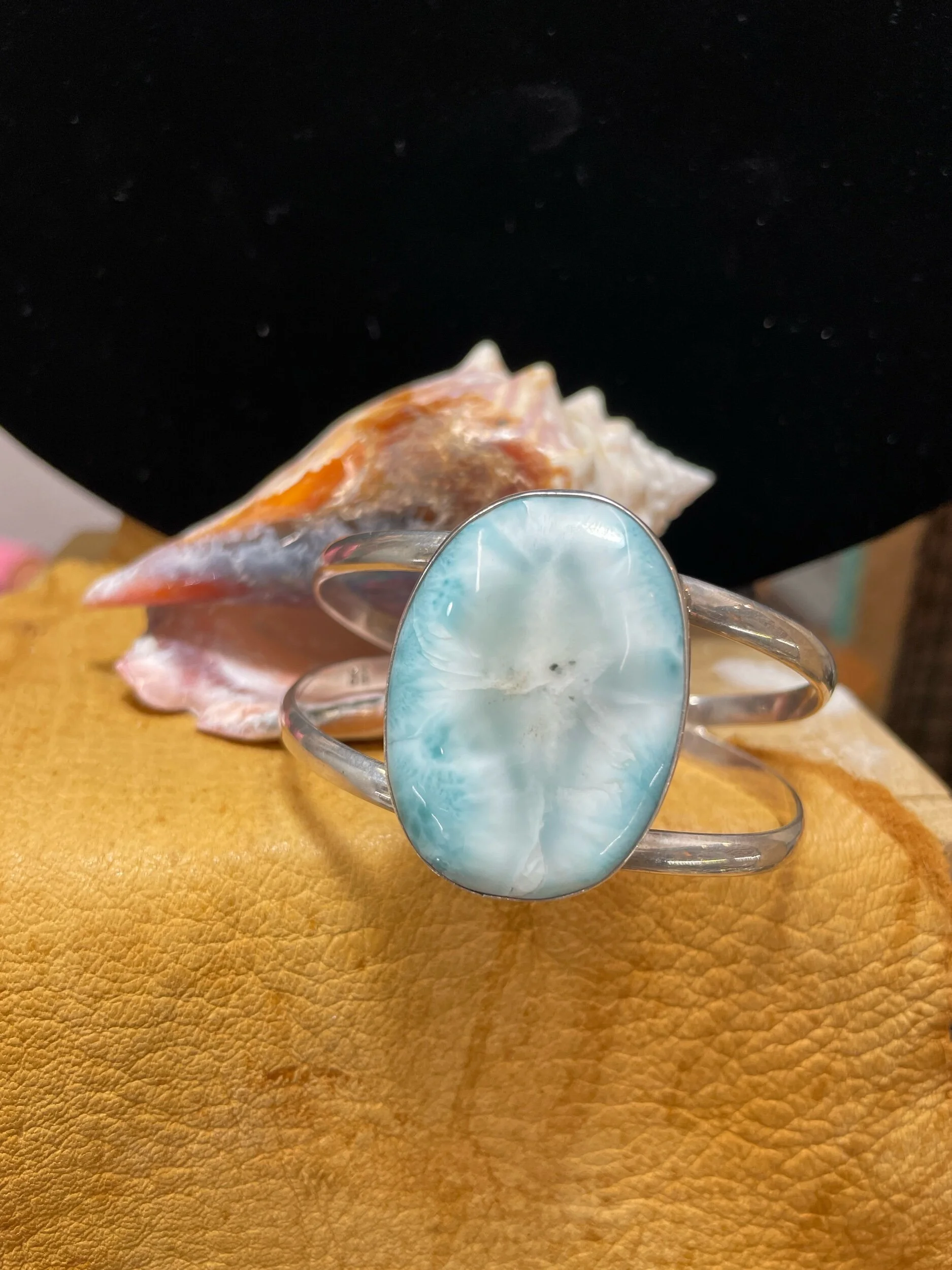 71662C4C-2612-4D7D-803B-E89FB3805D75