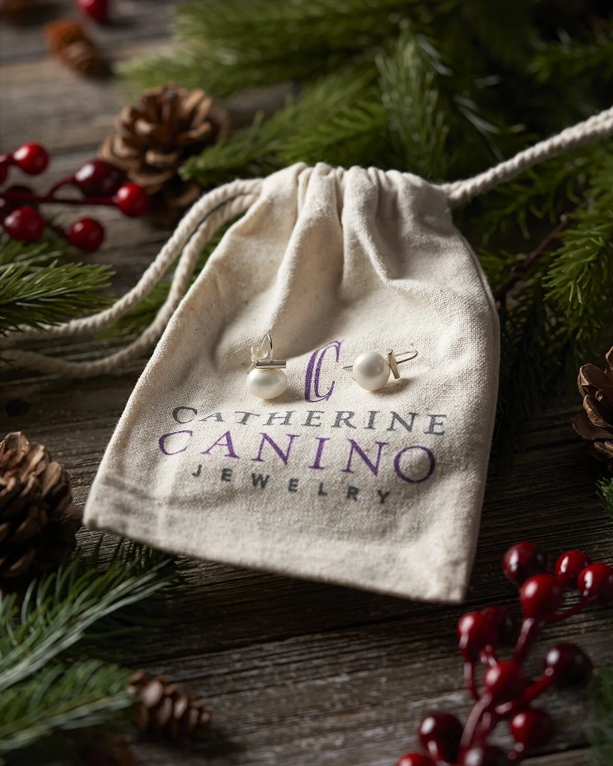 YtC_Studios_CC_Holiday_Jewelry.jpg