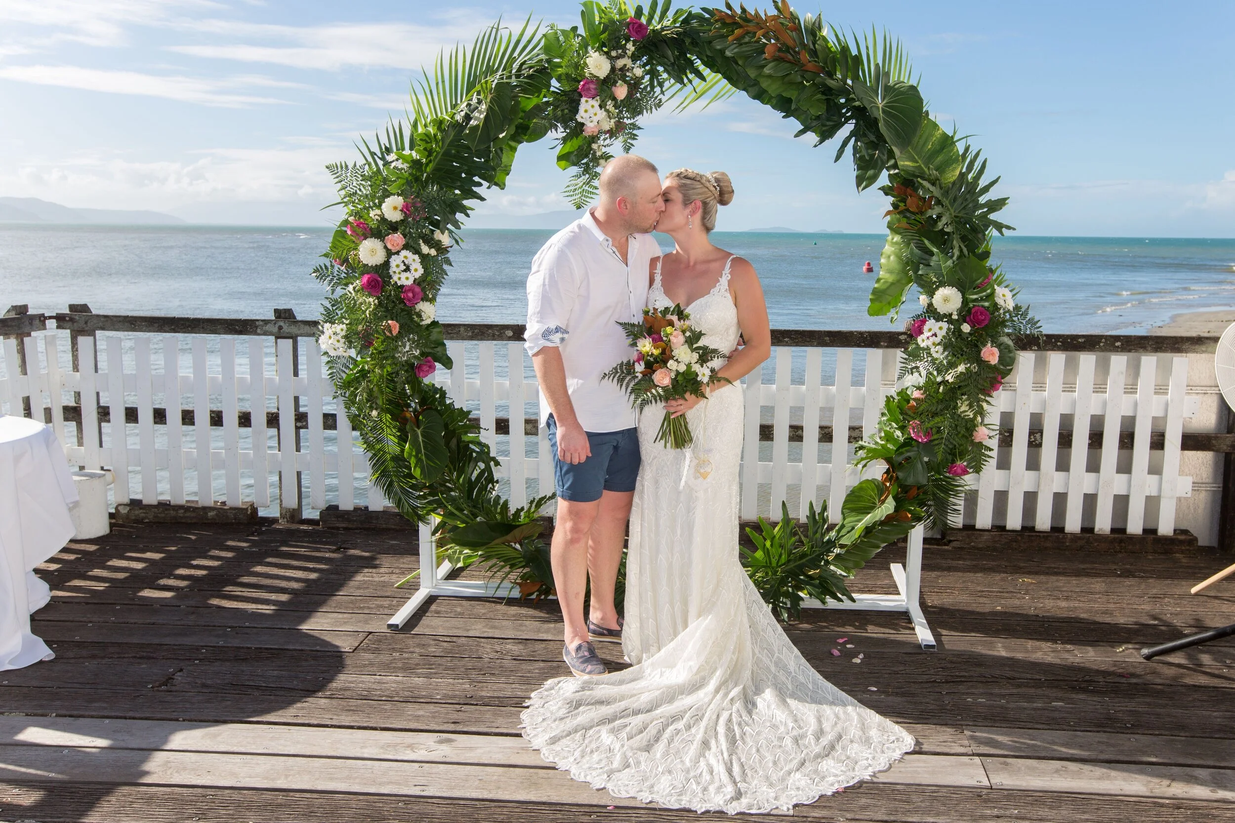 Couple in arbour.JPG