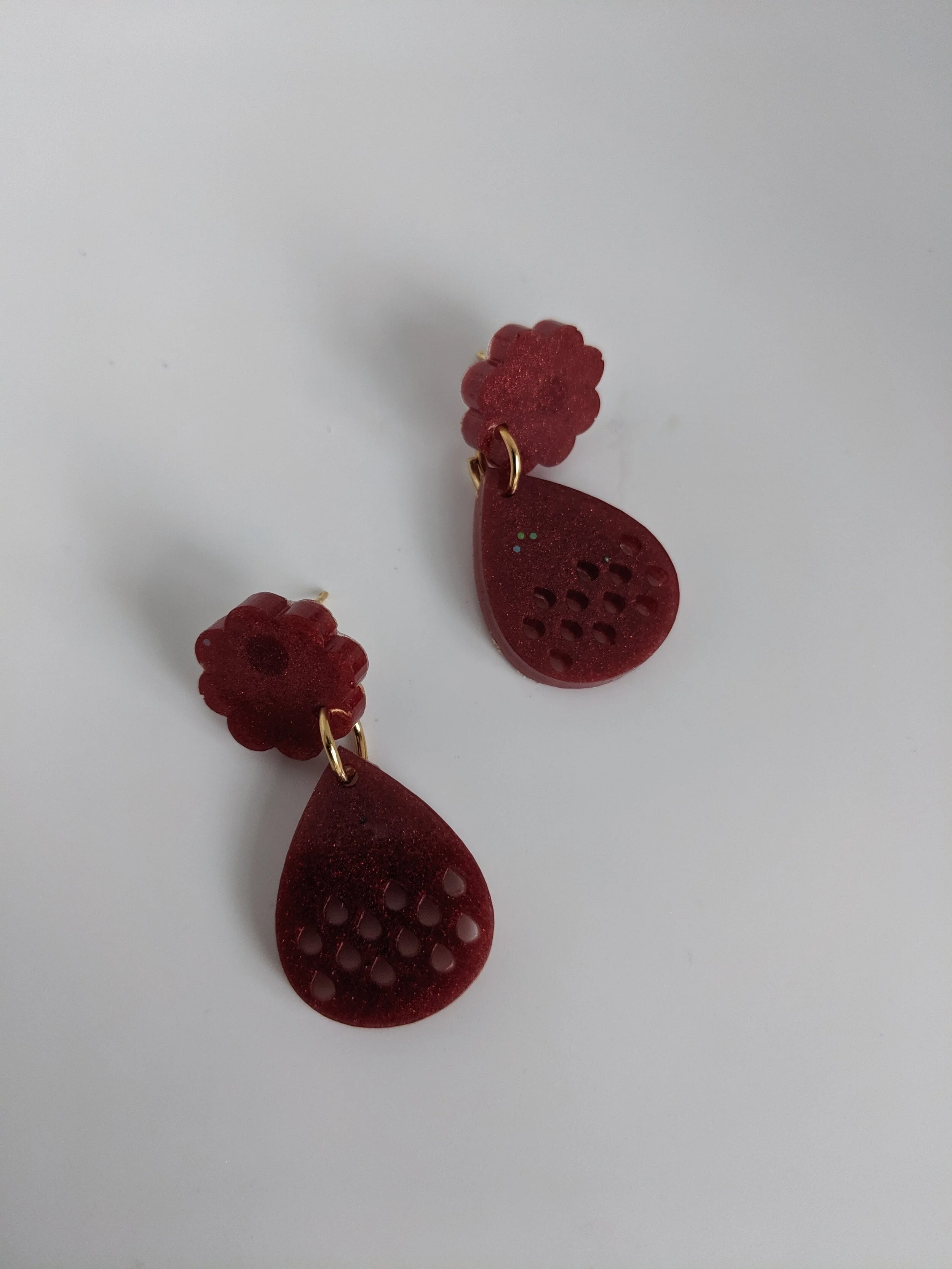 Scarlet letter red