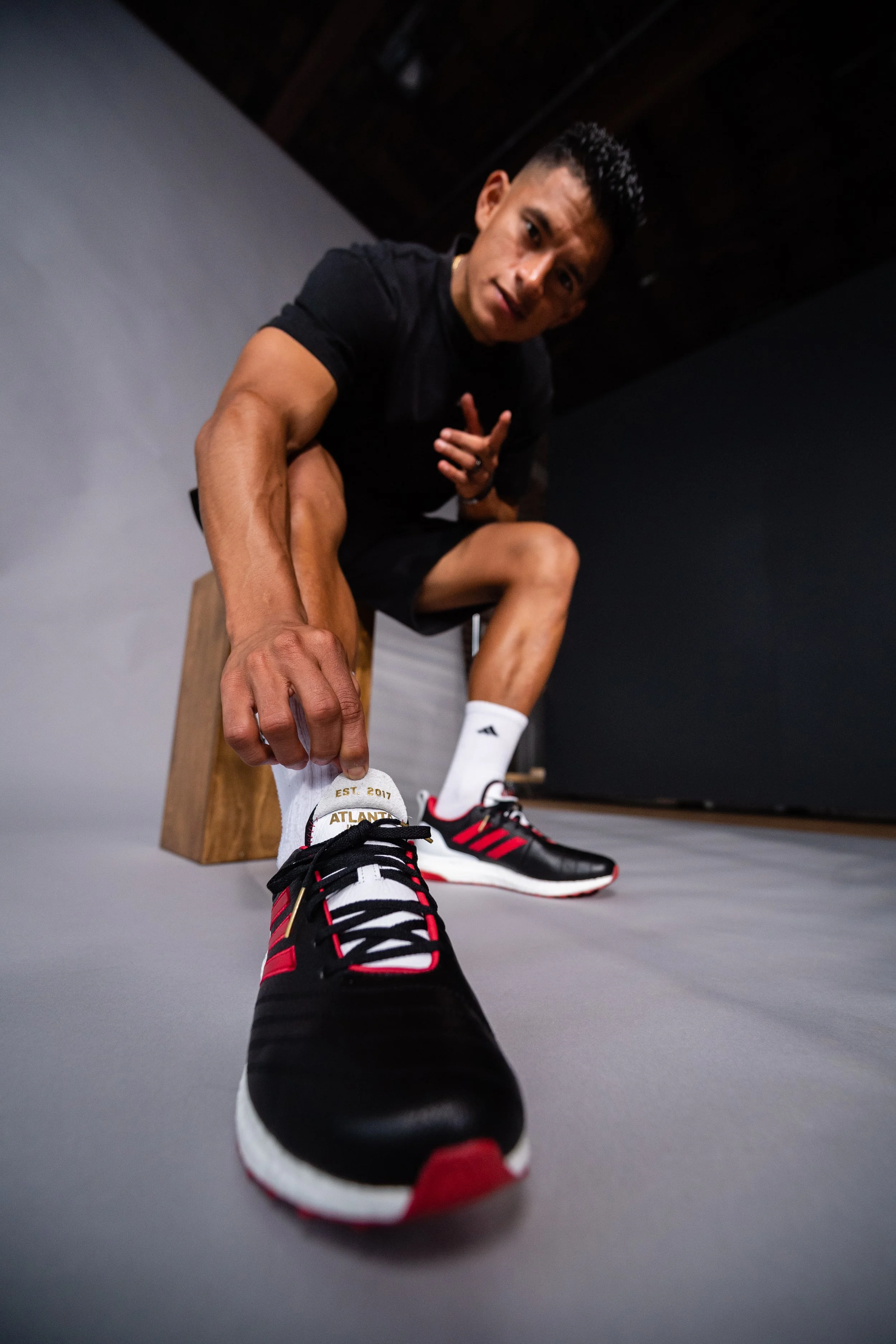 ATLUTD_20220825_Ultraboost-Commercial_DW2_7180.JPG