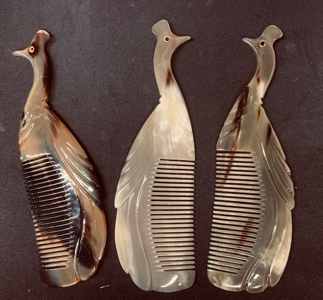 CASSOWARY COMBS