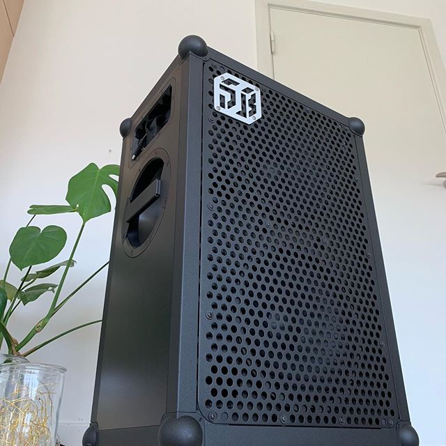 S&aring; er der en splinterny Soundboks i sortimentet klar til sommerens arrangementer og festivaler! Vi gl&aelig;der os til at hj&aelig;lpe jer med at g&oslash;re jeres sommeraftener mindev&aelig;rdige! www.lejsoundboksnu.dk