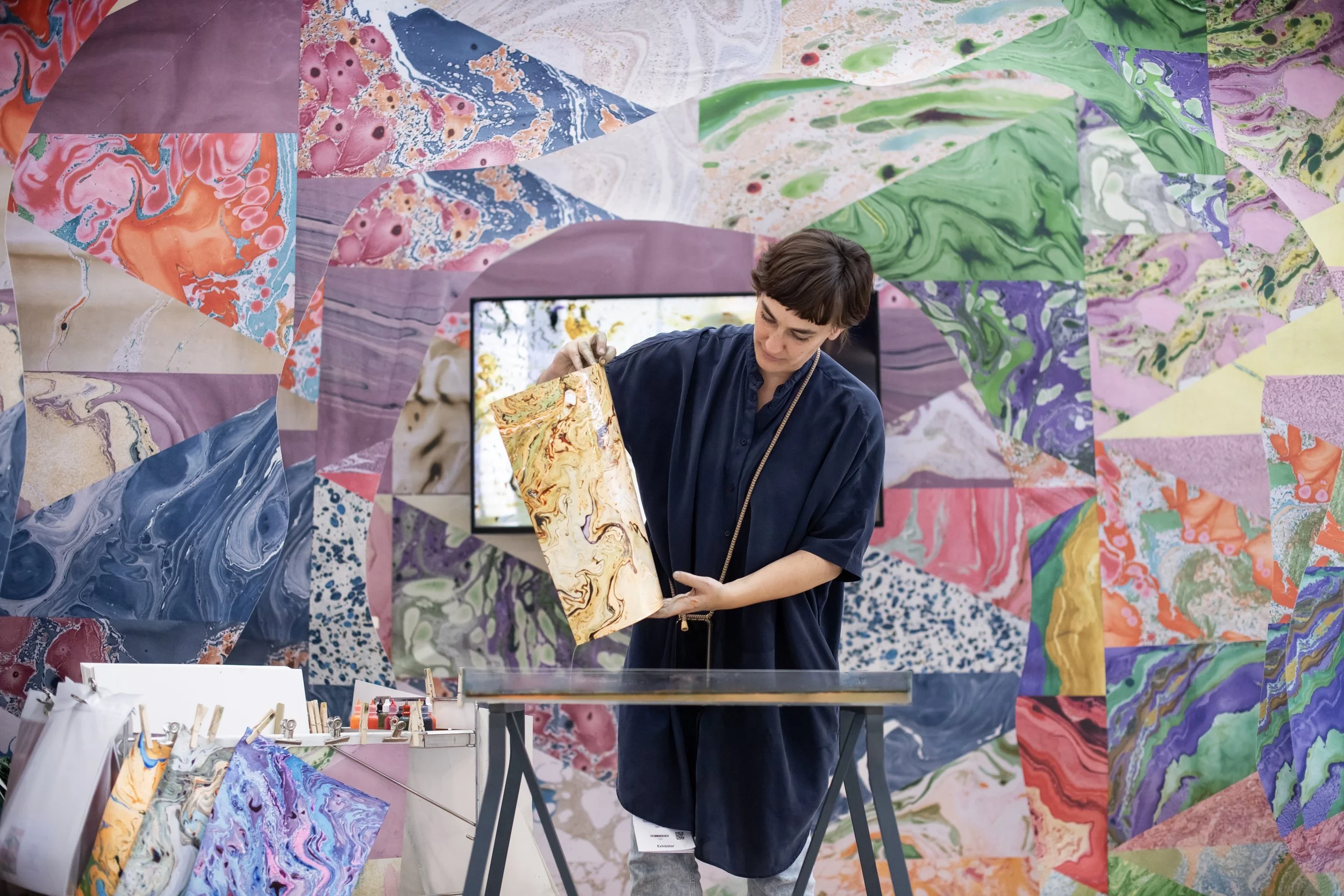 Learn the ancient and endangered craft of 'ink floating' marbling with artist Natascha Maksimovic (Nat Maks) at Knots Rugs during London Craft Week