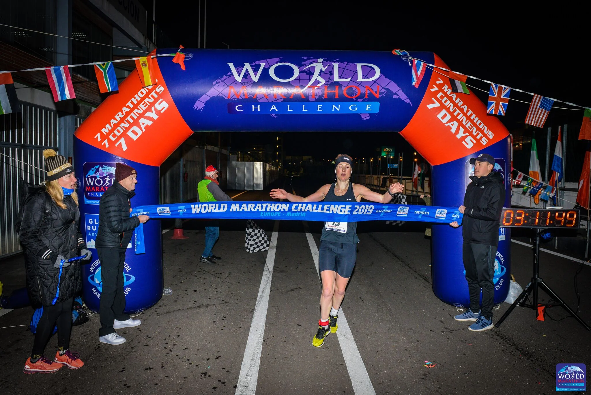 Susannah Gill at the finish in Madrid .jpg