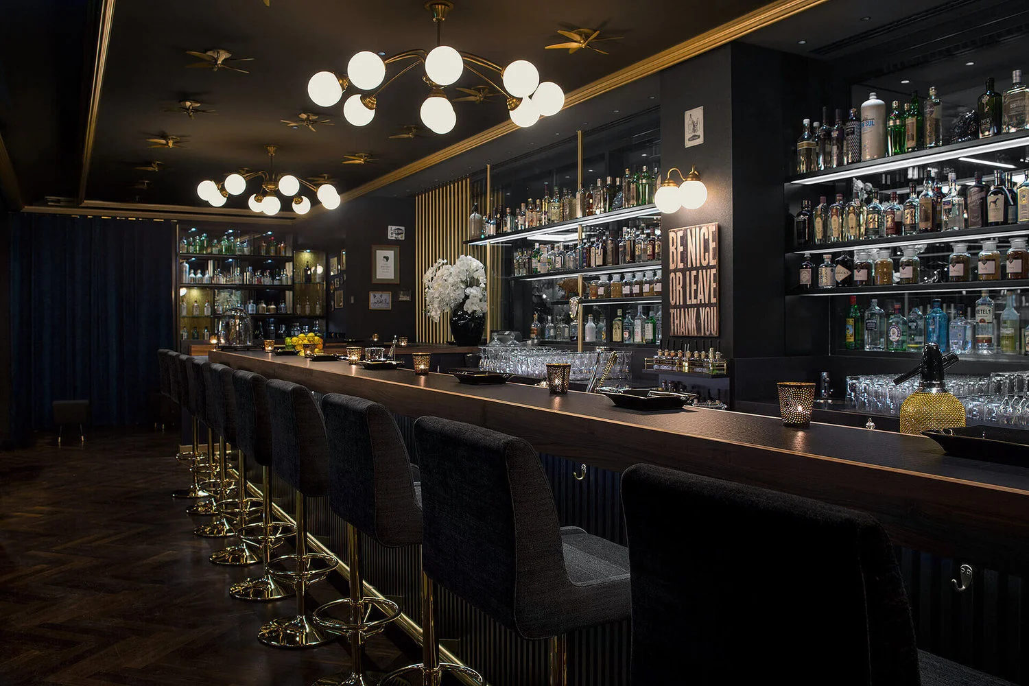 amanogroup_eatdrink_zoe_gtbar_top_01.jpg