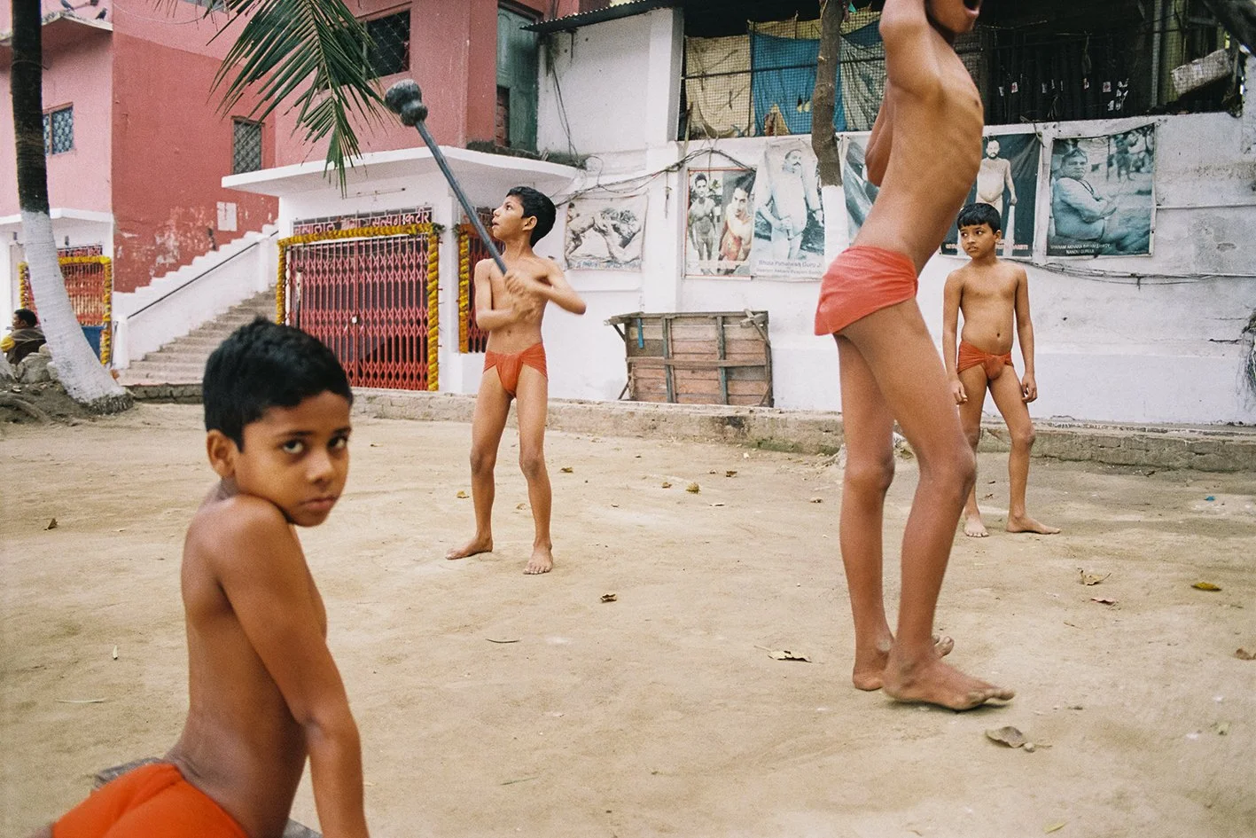nachoghermoso_india_35mm_color_25.jpg