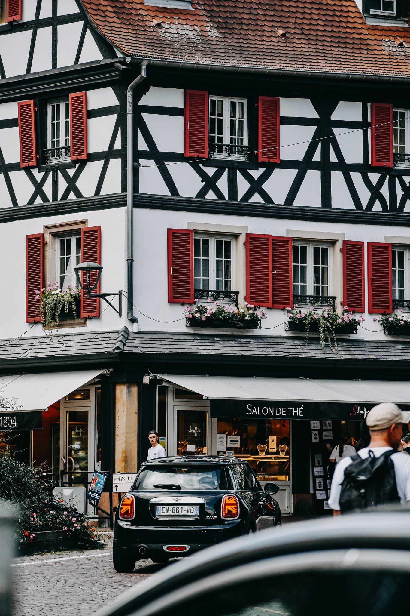 mini cooper france.jpg