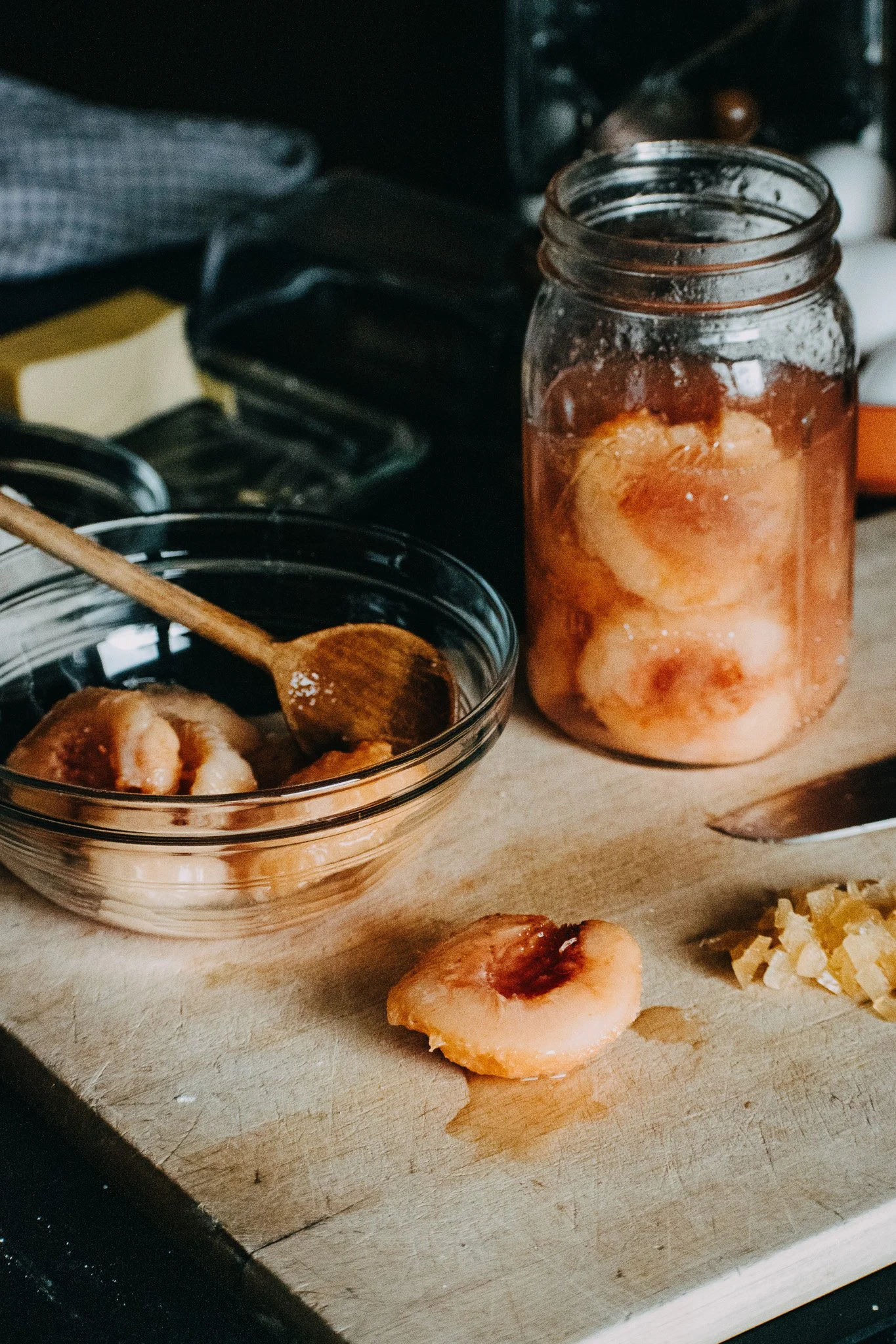 DIY canned peaches.jpg