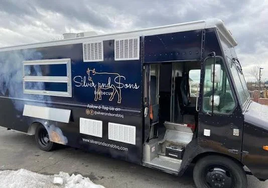 FOOD TRUCK - Silver &amp; Sons BBQ 