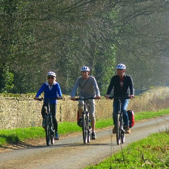 What could make a better Father&rsquo;s Day present than time spent together? Hop on an eBike and spend the day exploring the wonderful Cotswolds...
-
-
-
-
-
-
-
-
#ebike #thecotswolds #cotswolds #cotswoldcycling #cycling #cyclinglife #countryside #