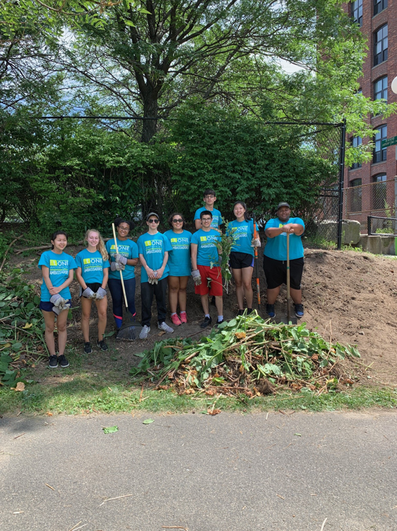 An East Boston resident stopped to take a photo of our group and thank the Ambassadors for the work they’re doing!