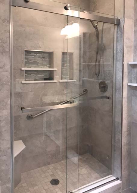 Bath/Showers — Ocean Bath