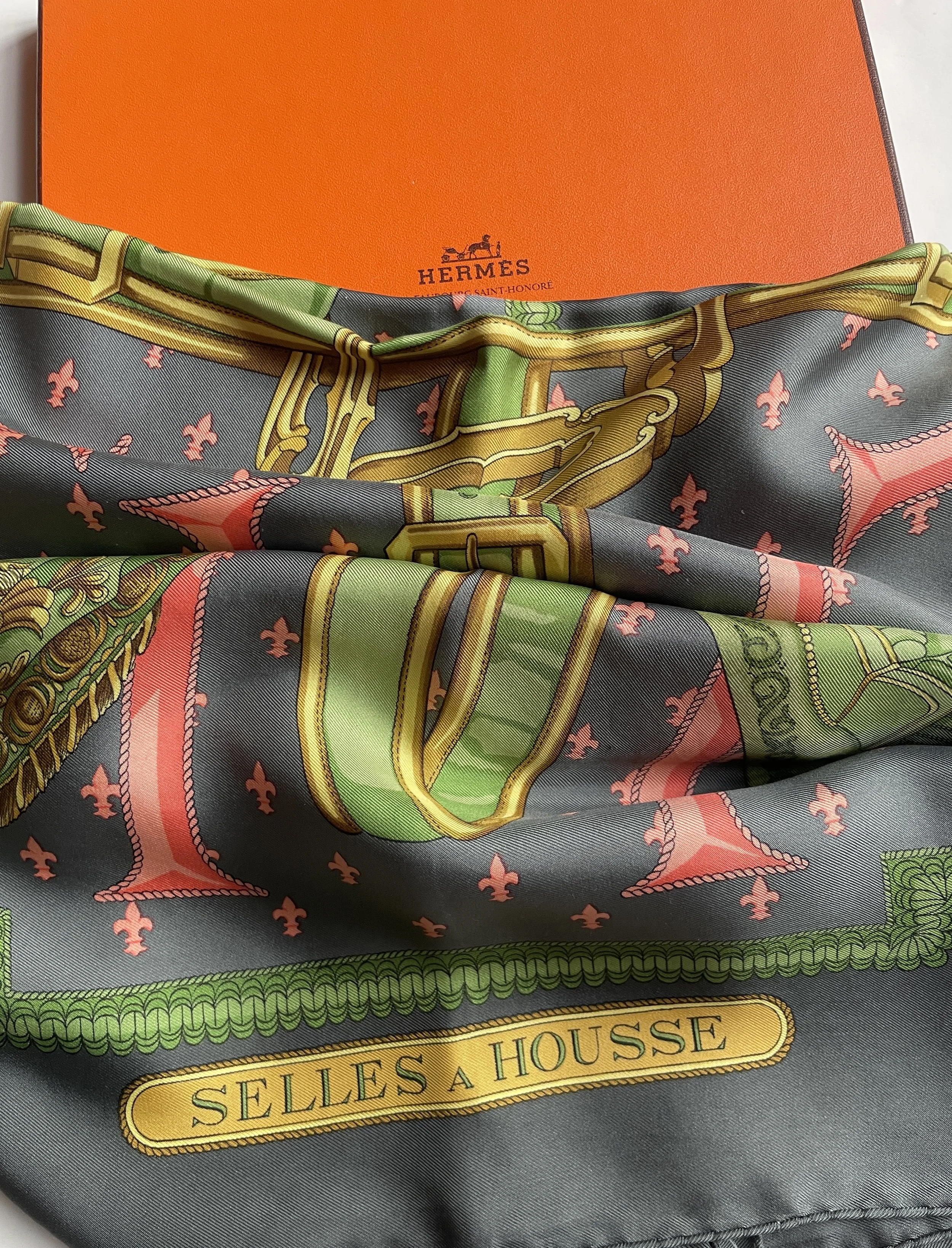 Hermès Vintage Carré "Selles à Housse"