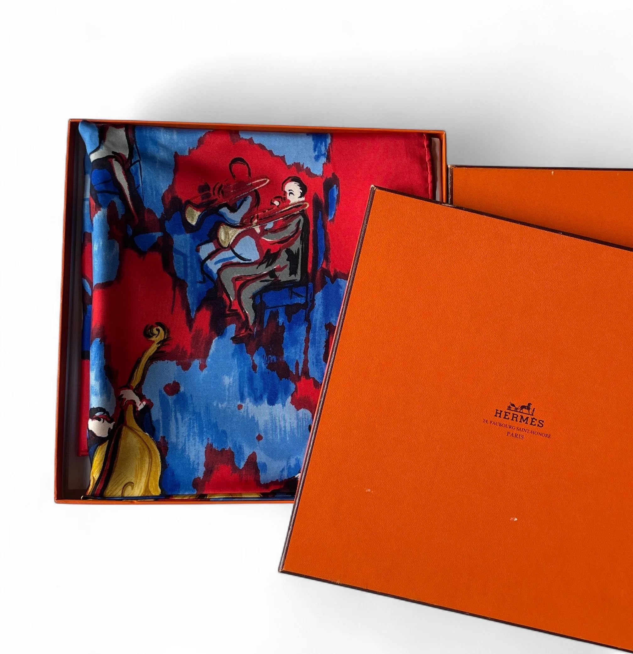 Hermès Vintage Carré “Concerto"